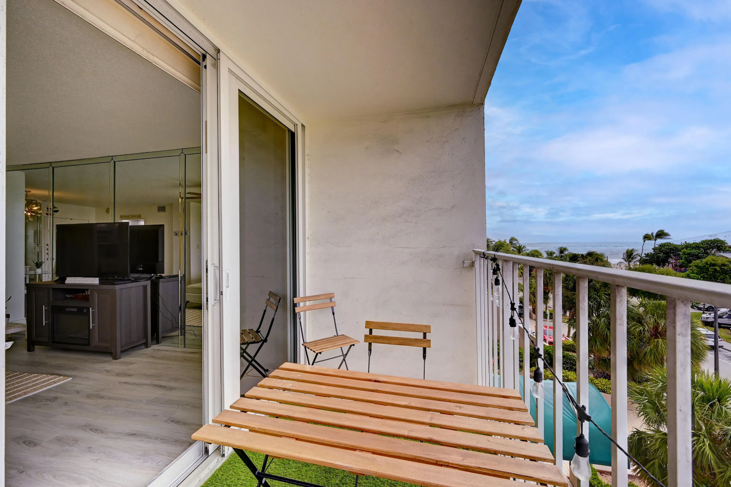 111 Briny Avenue #410