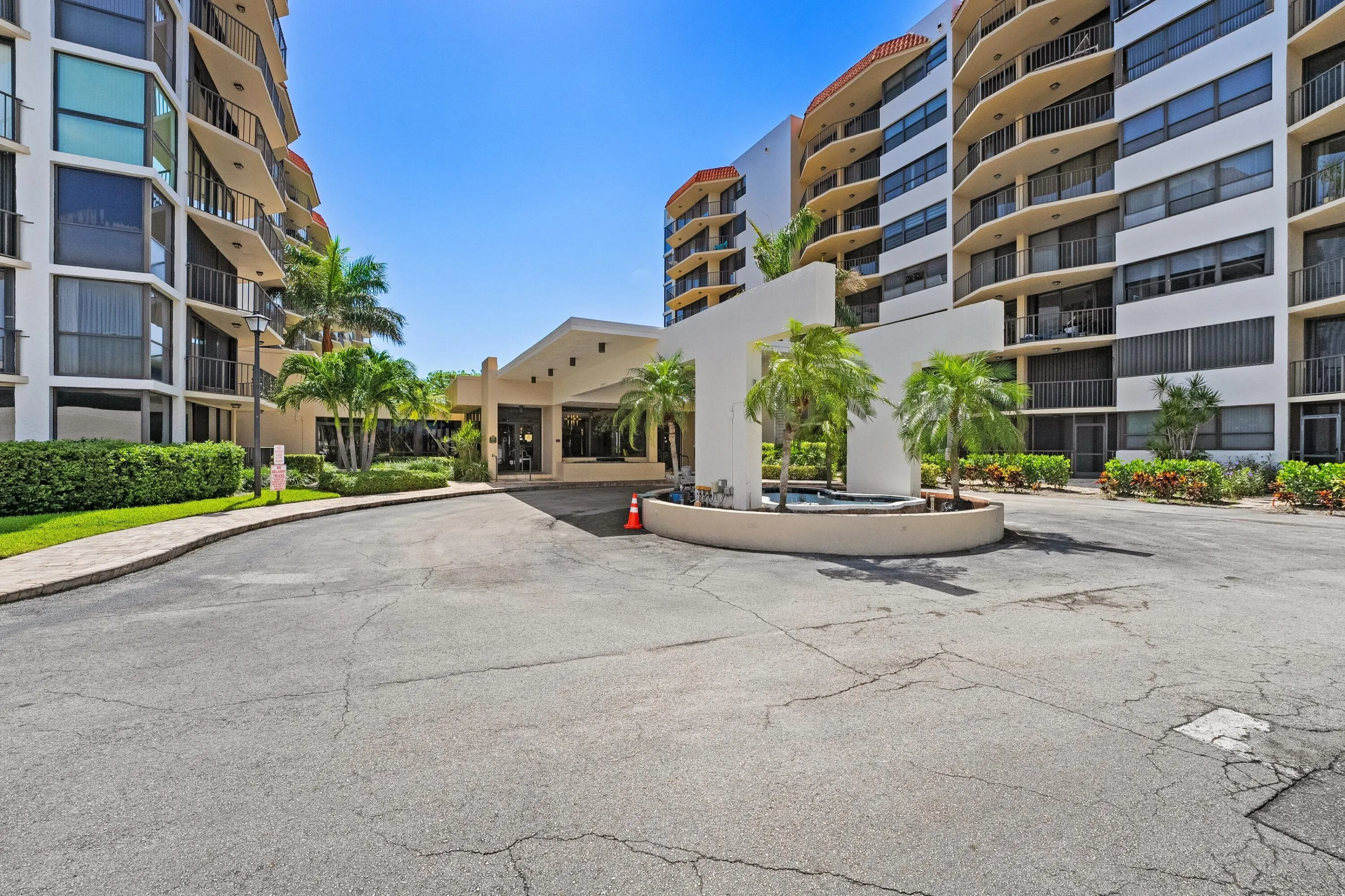 859 JEFFERY Street #5120