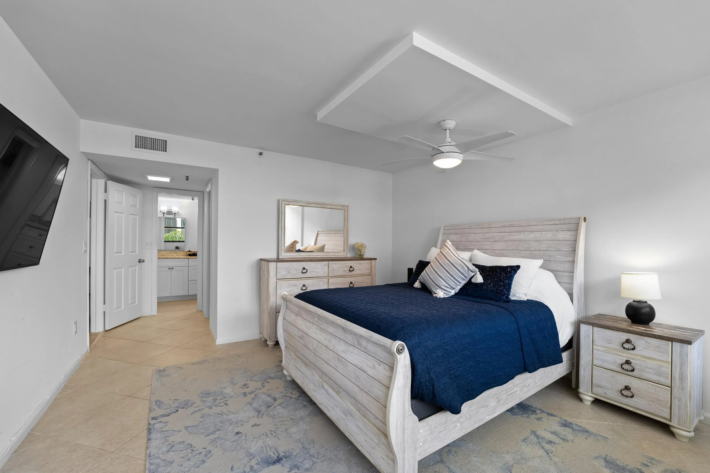 859 JEFFERY Street #5120