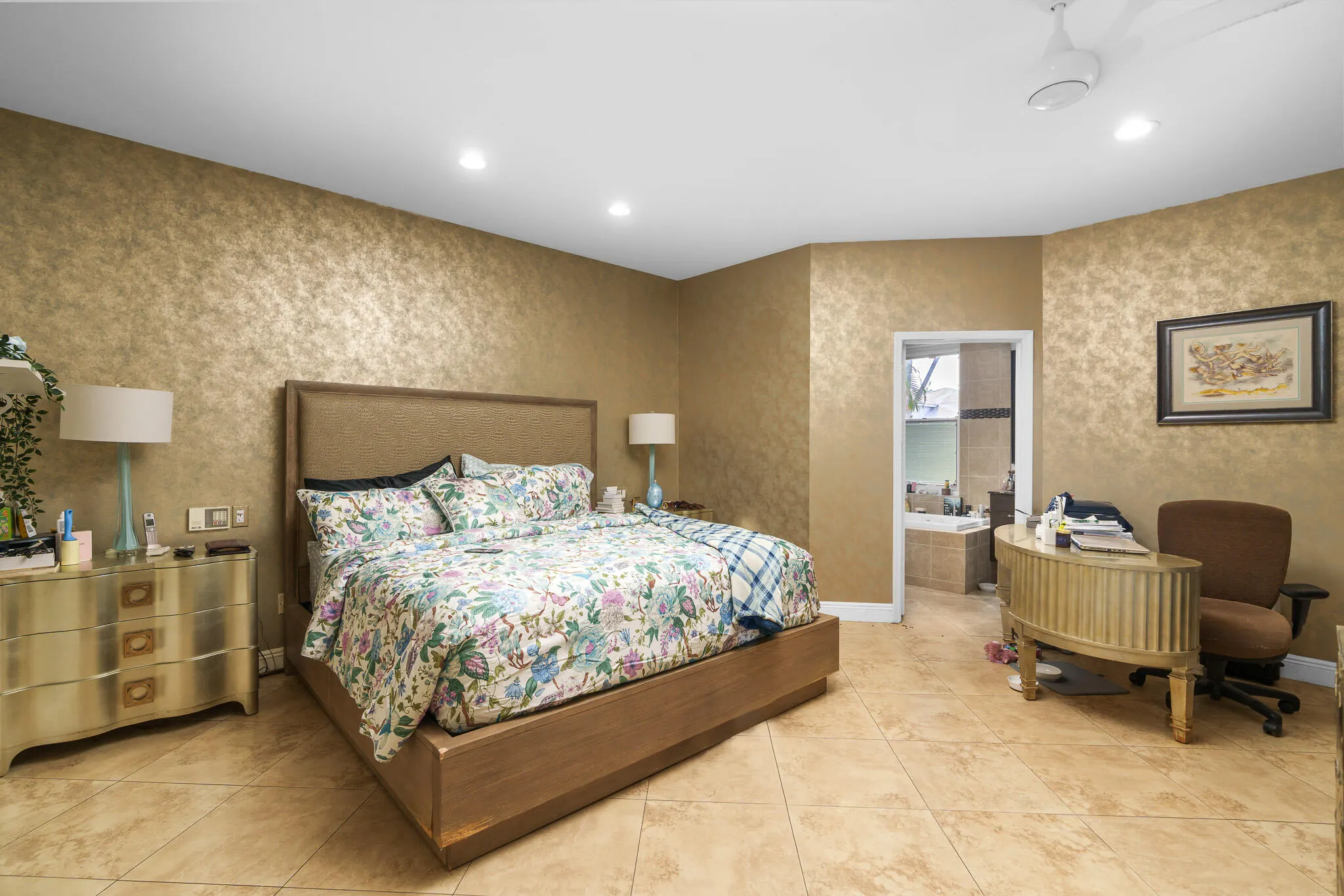 23381 BUTTERFLY PALM Court