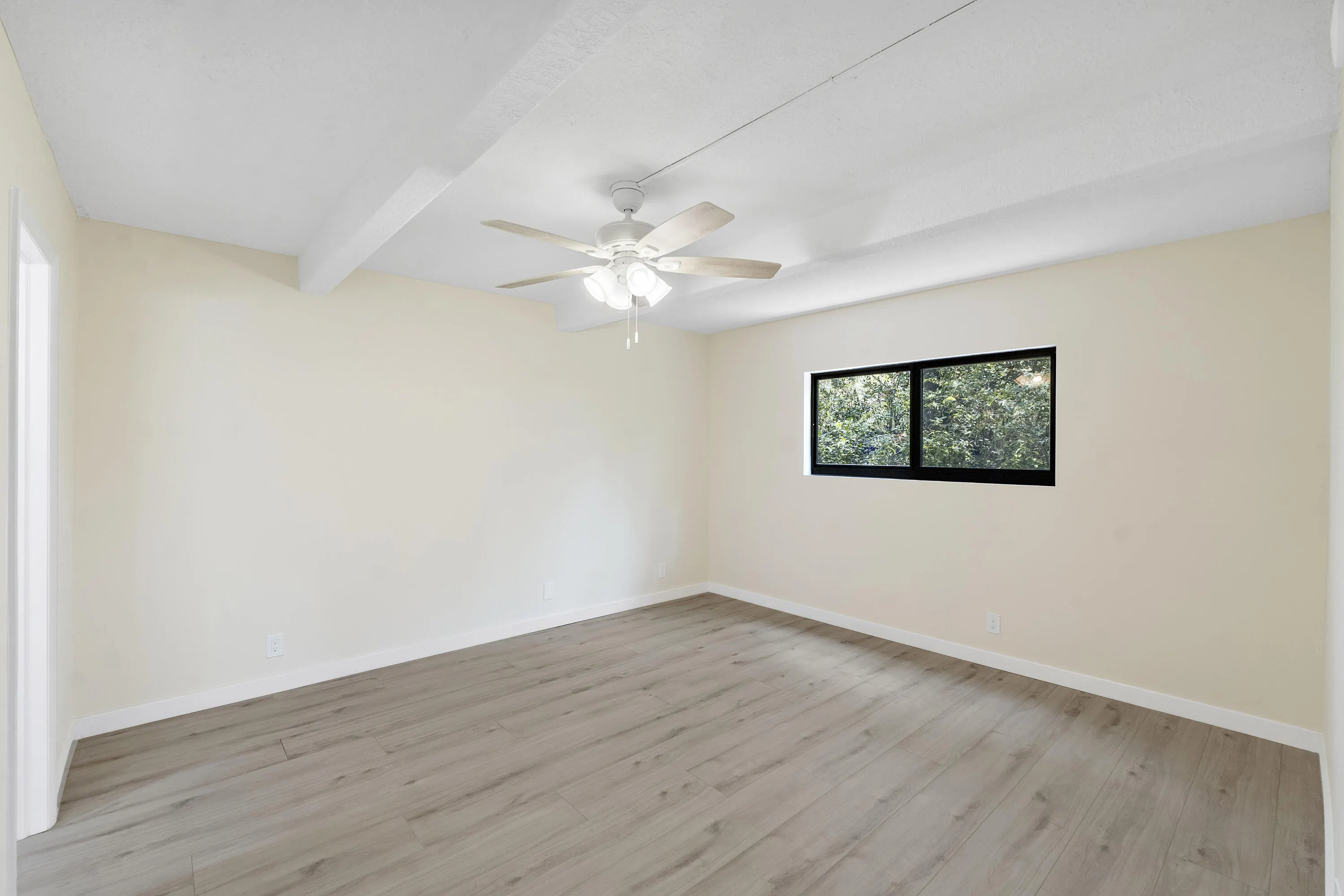 1325 S FLAGLER Avenue #104