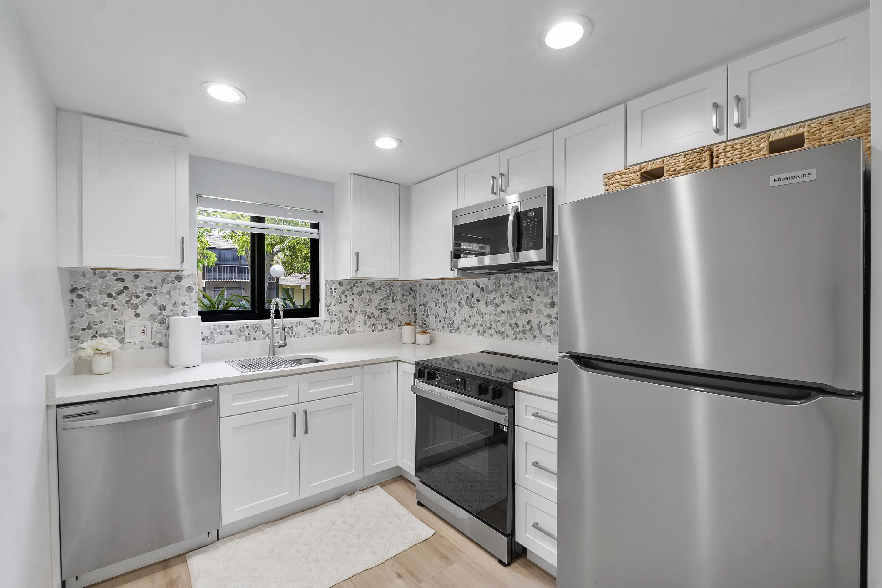 1325 S FLAGLER Avenue #104