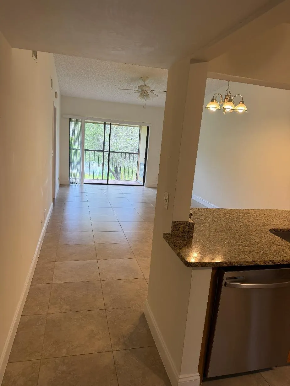 21943 REMSEN Terrace #203