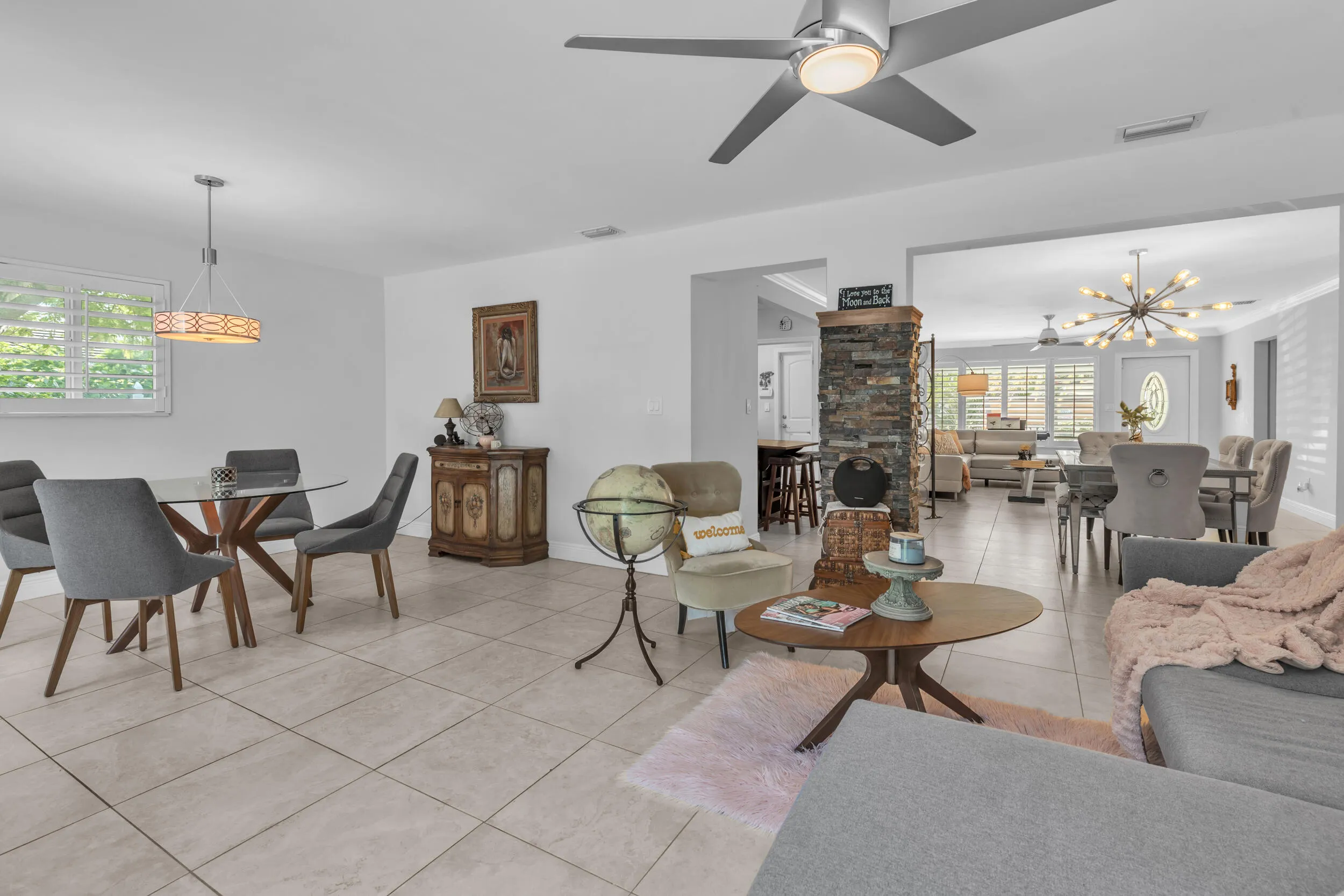 220 NW 12TH Street