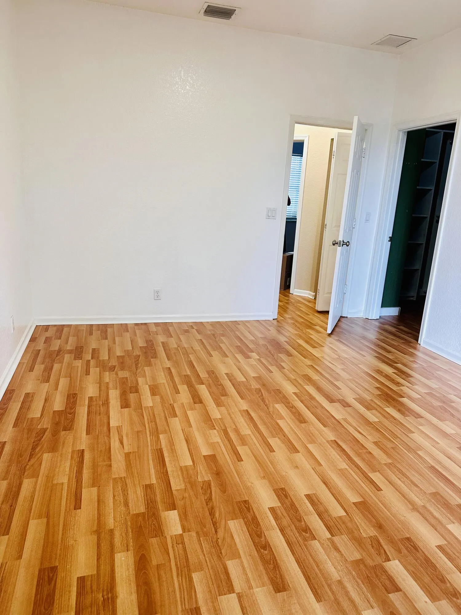 2928 HIDDEN HILLS Road #1405
