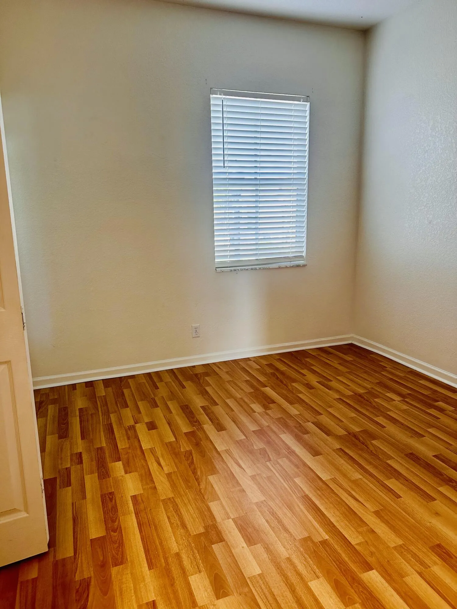 2928 HIDDEN HILLS Road #1405