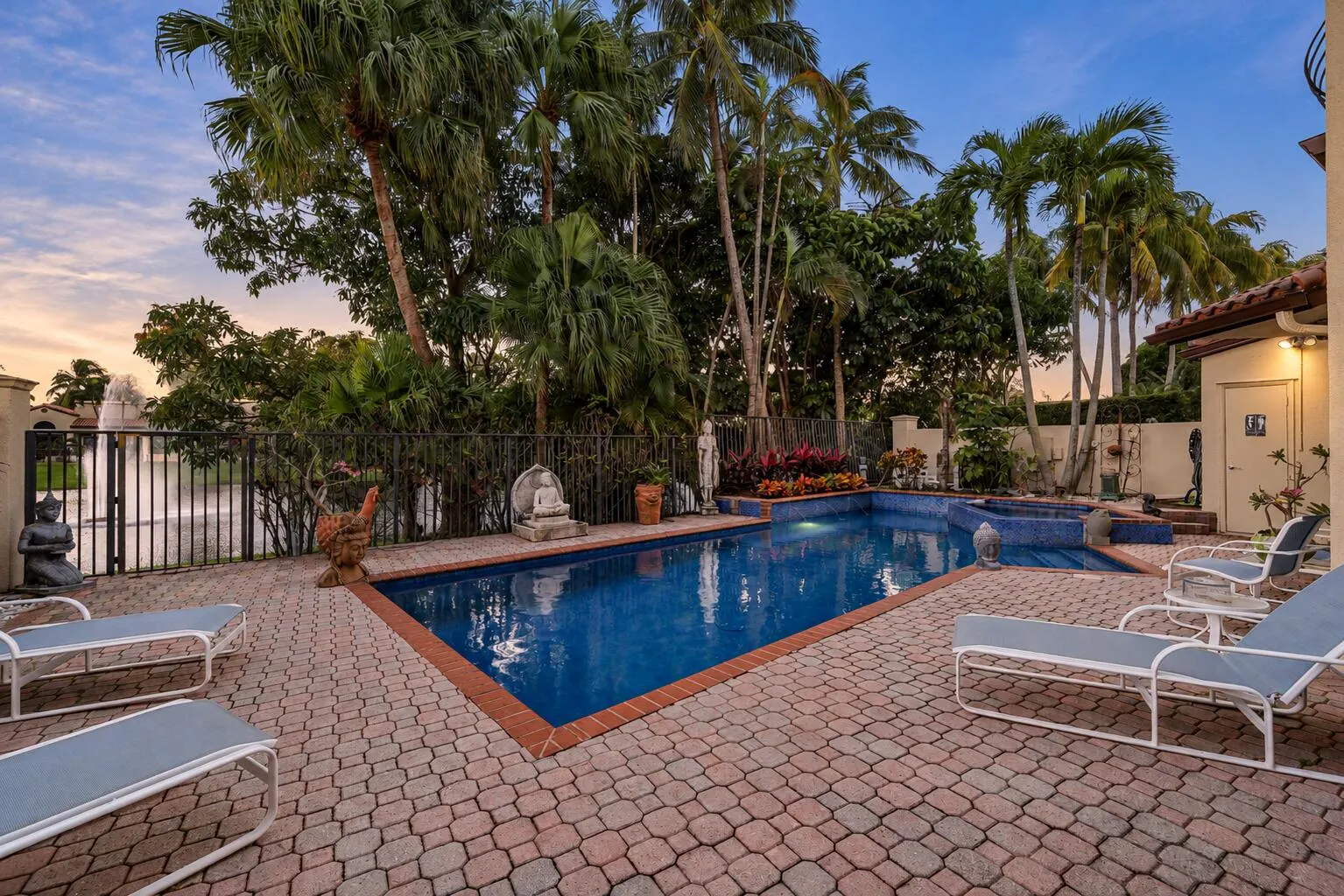7580 Mirabella Drive