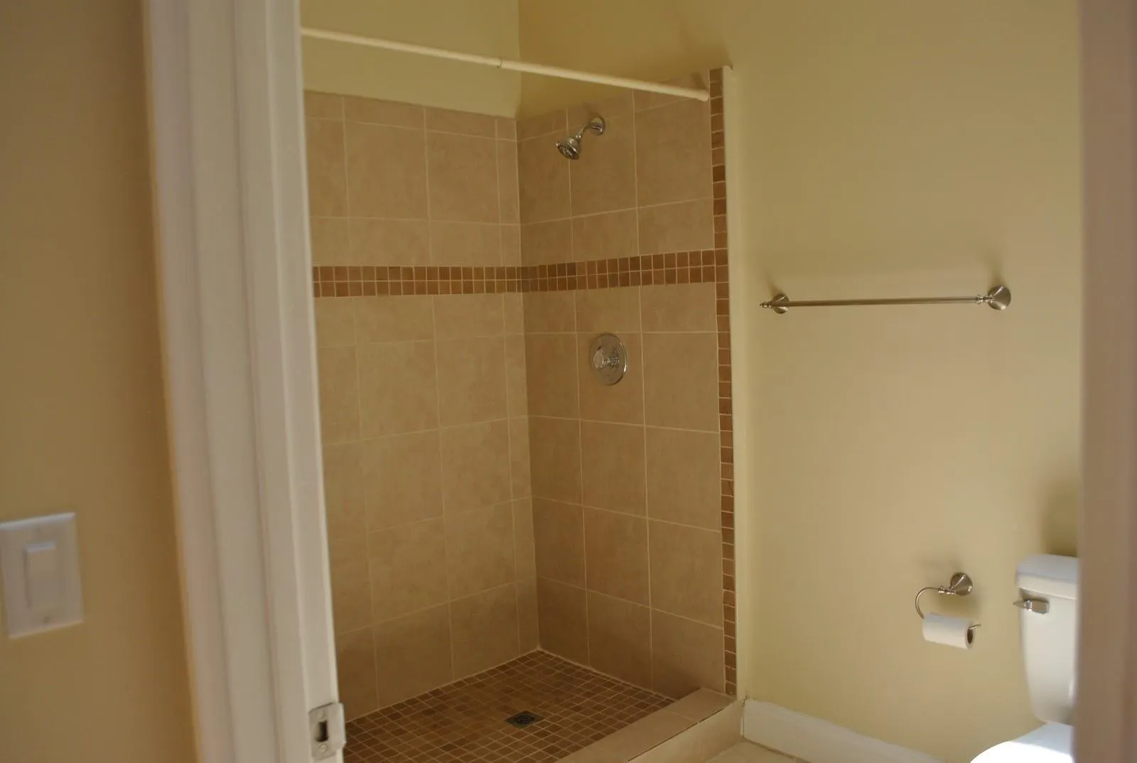 3687 Collinwood Lane