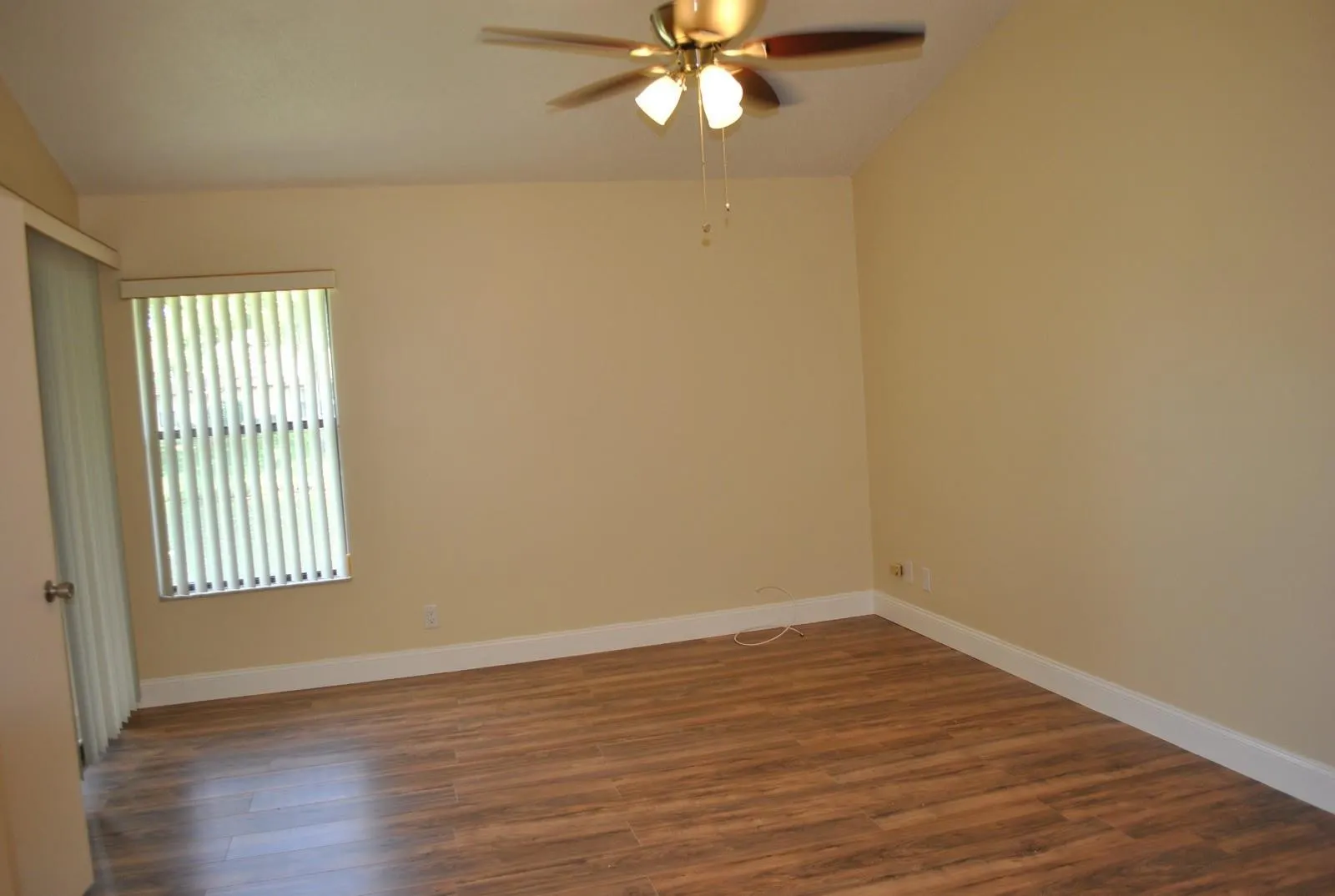 3687 Collinwood Lane