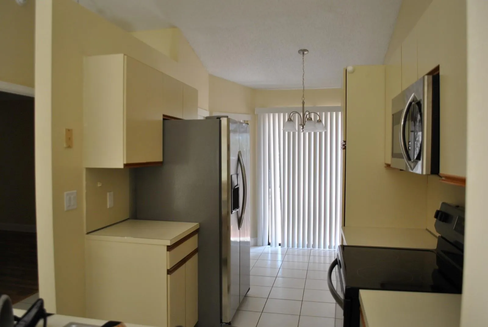 3687 Collinwood Lane