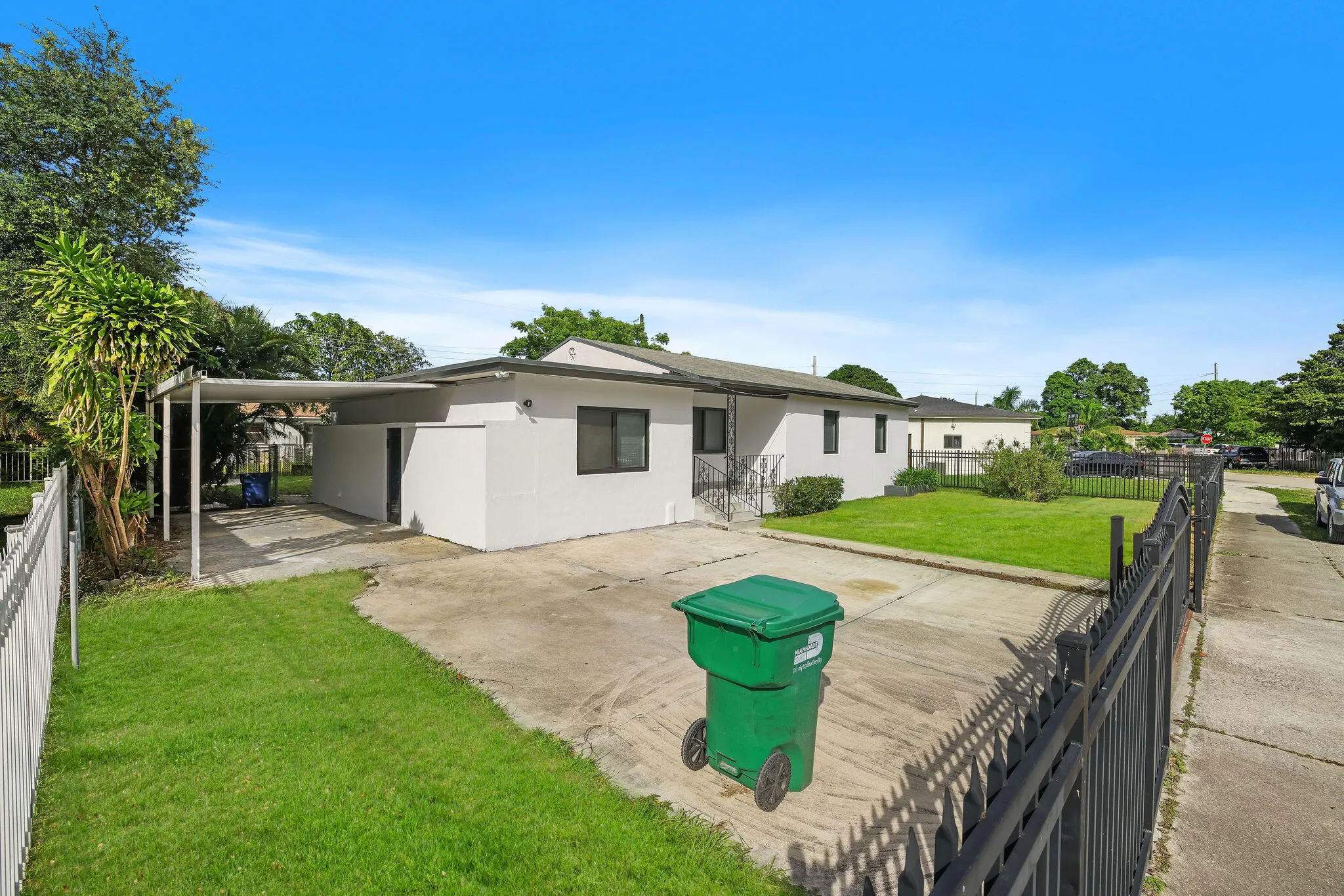 9001 NW 32ND CT Road