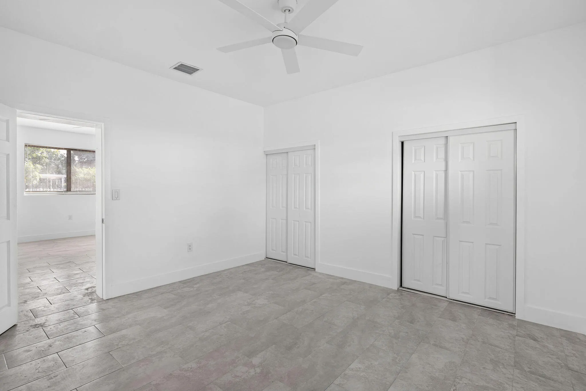 9001 NW 32ND CT Road