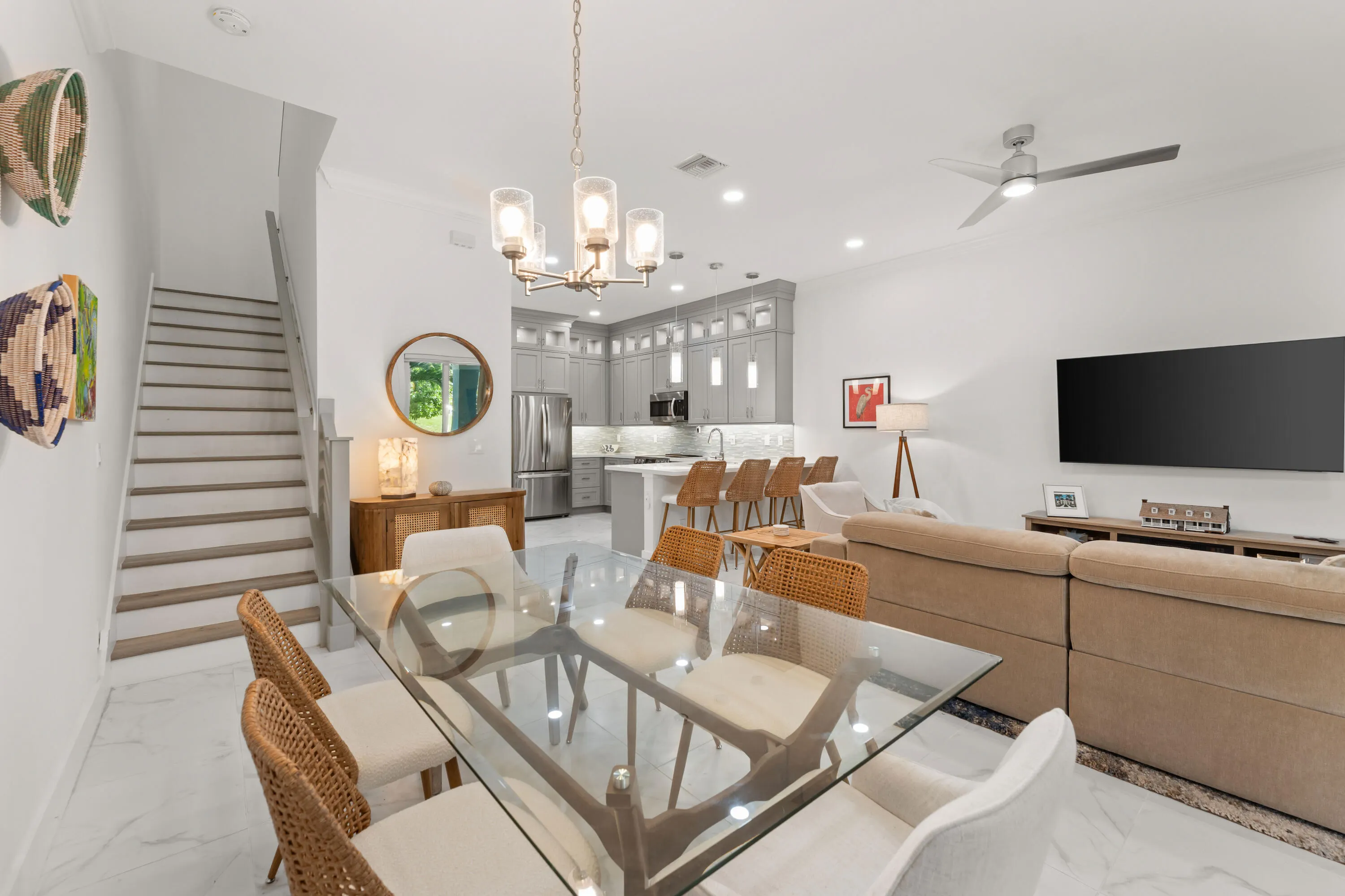 4692 SE MANATEE Way