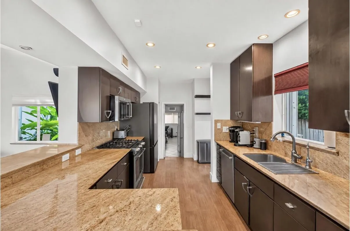 1345 MARSEILLE Drive