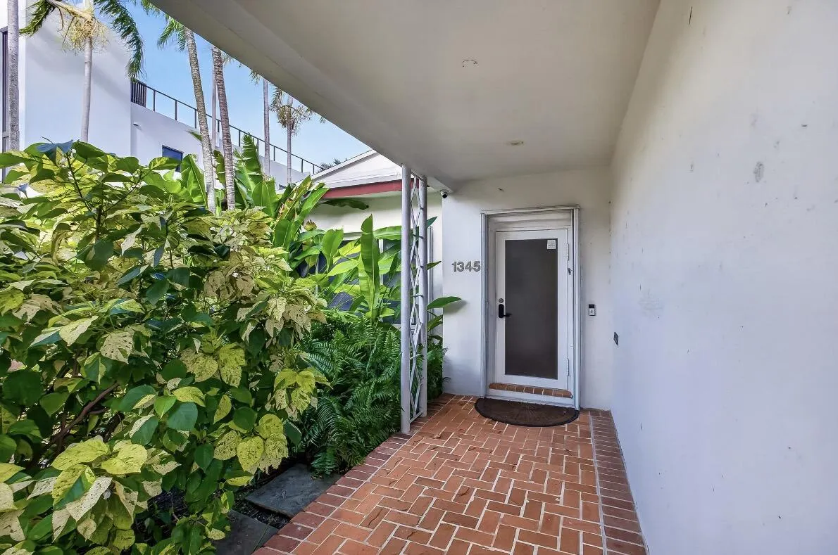 1345 MARSEILLE Drive