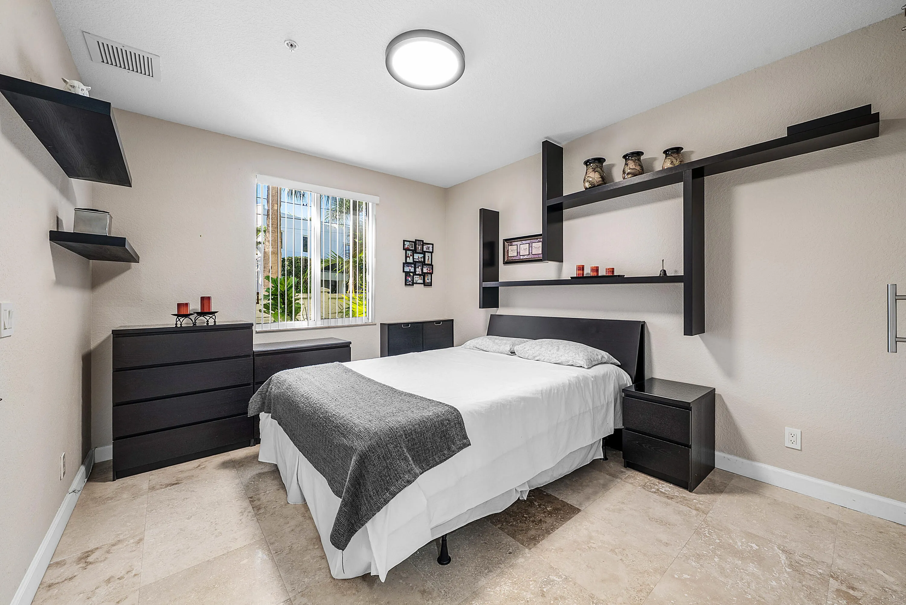 3131 Waterside Circle