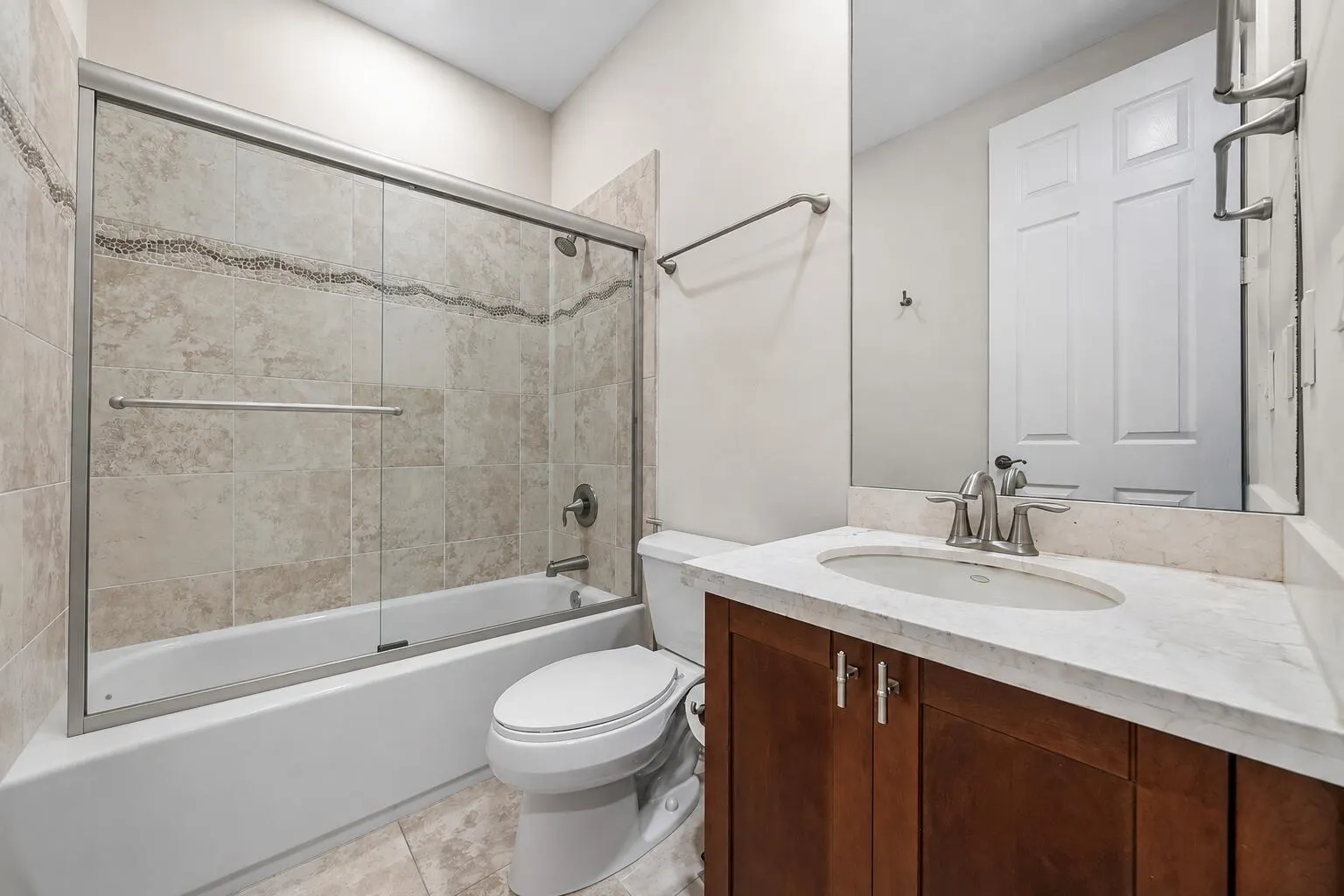 3131 Waterside Circle