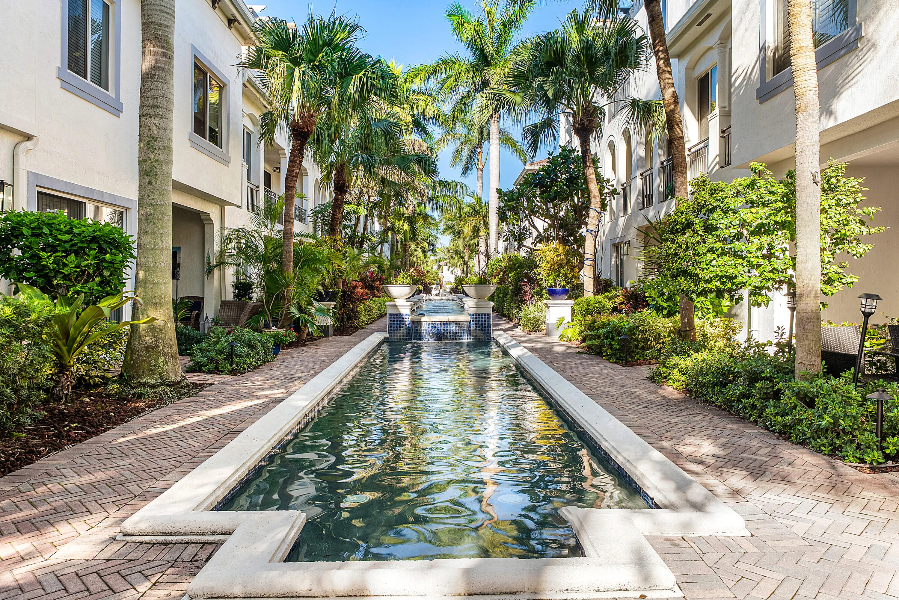 3131 Waterside Circle