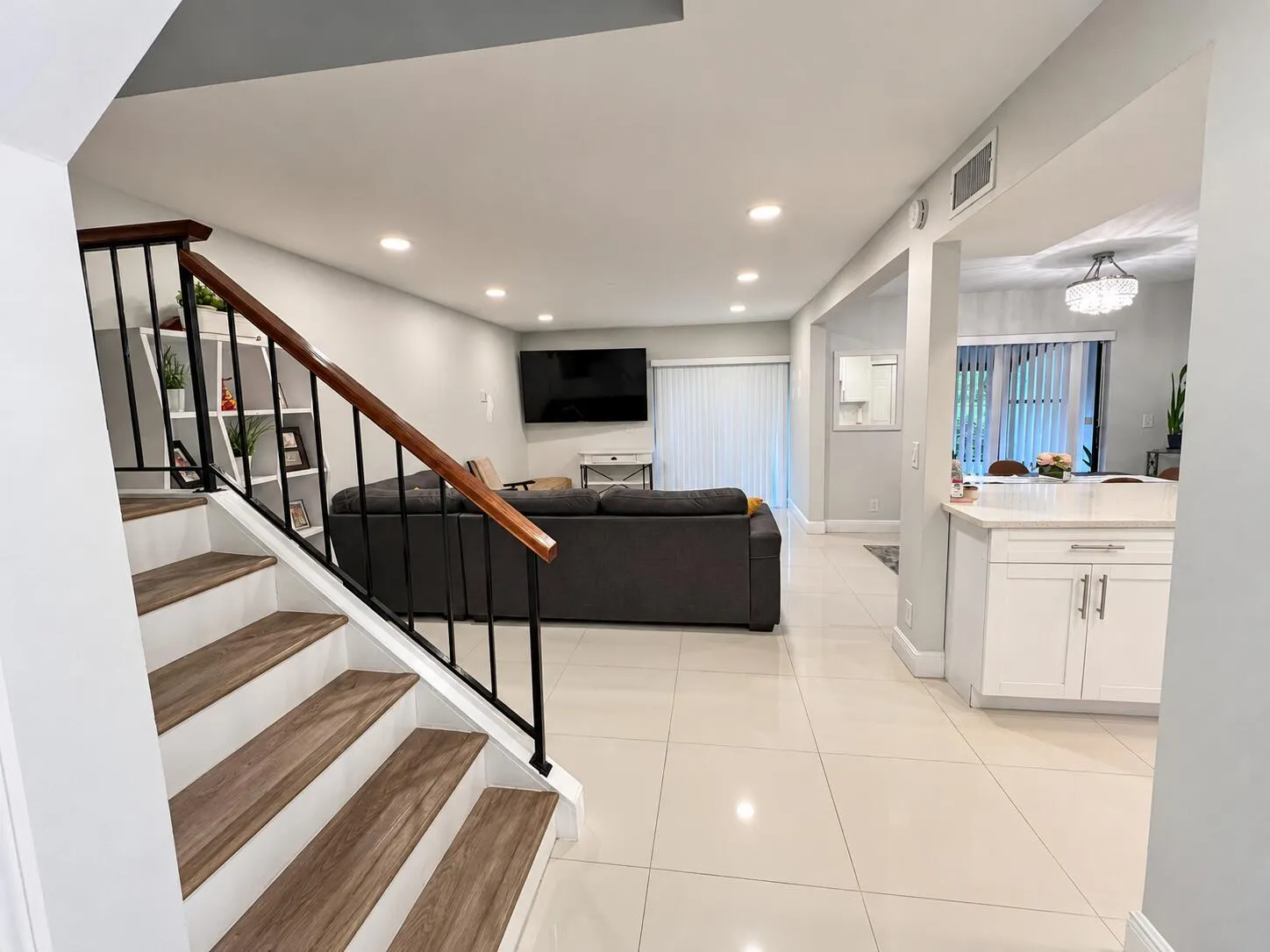7200 NW 2nd Avenue #1560