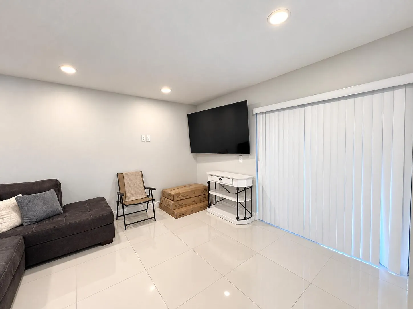 7200 NW 2nd Avenue #1560