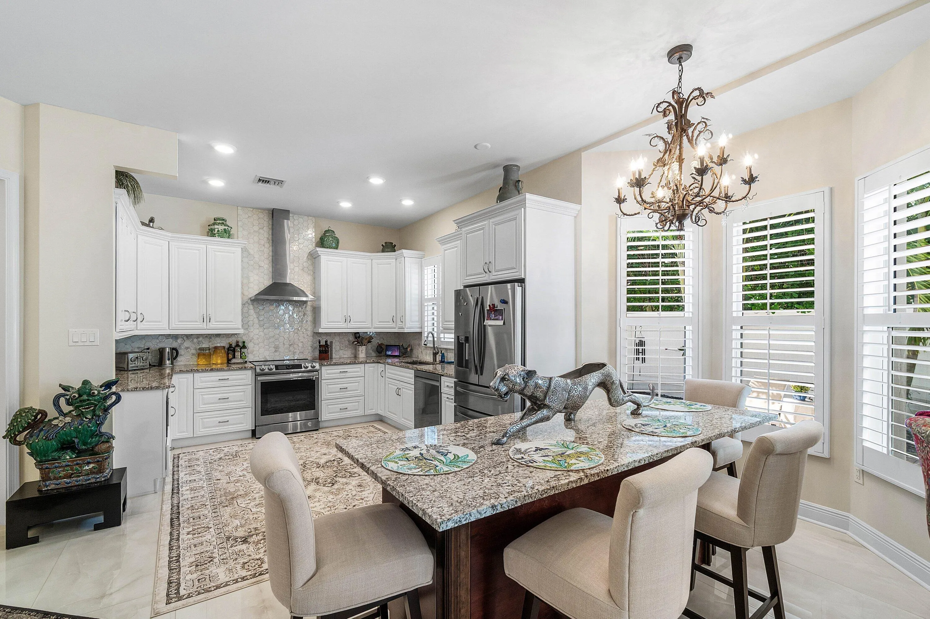 1860 HIGHLAND GROVE Drive