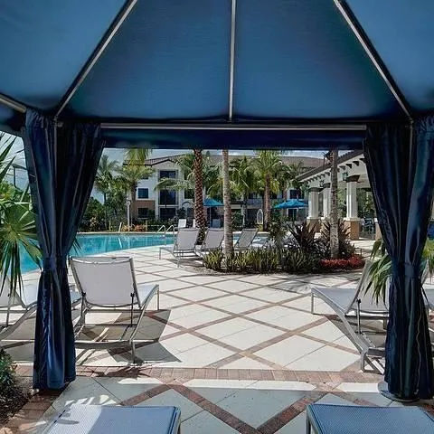 3320 NW 1st Street #907