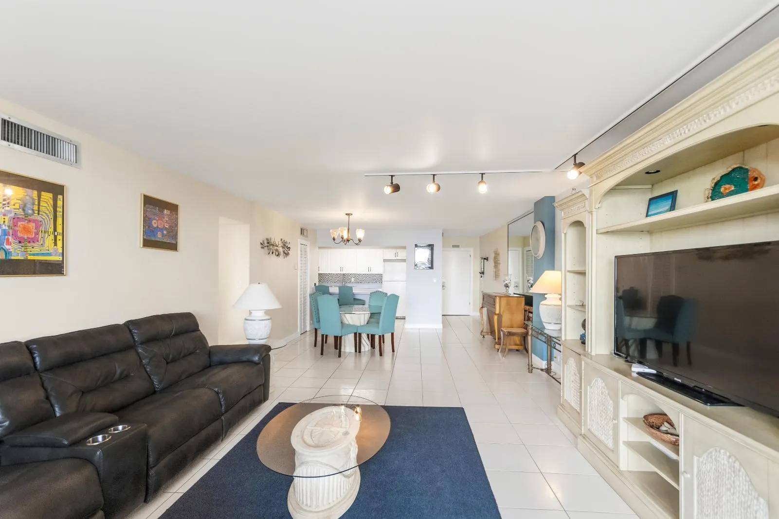 1200 MARINE Way #203