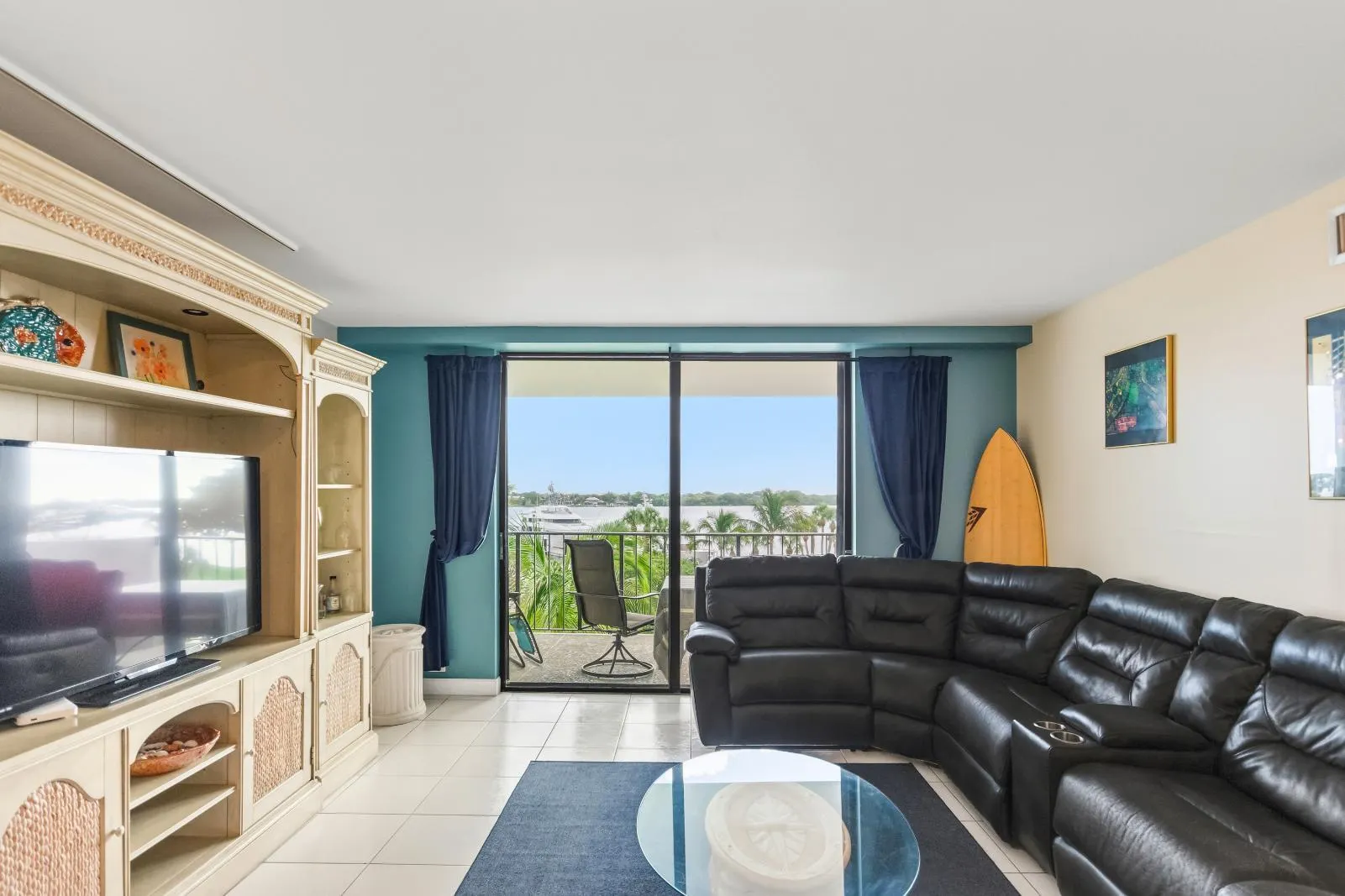 1200 MARINE Way #203