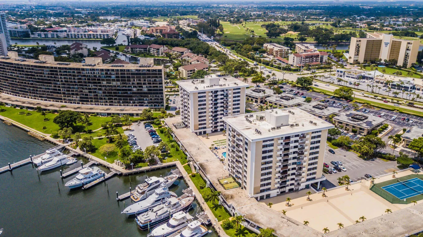 1200 MARINE Way #203