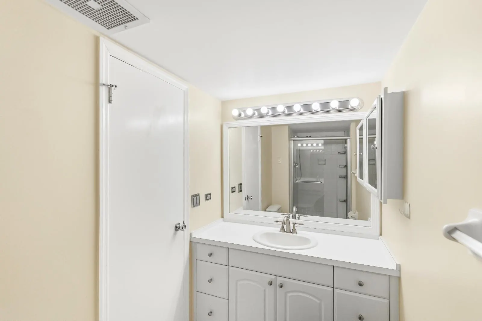 1200 MARINE Way #203