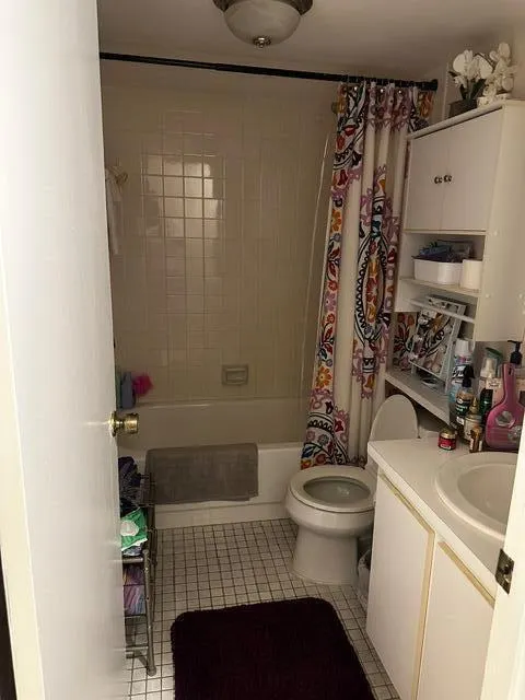 3186 VIA POINCIANA #306