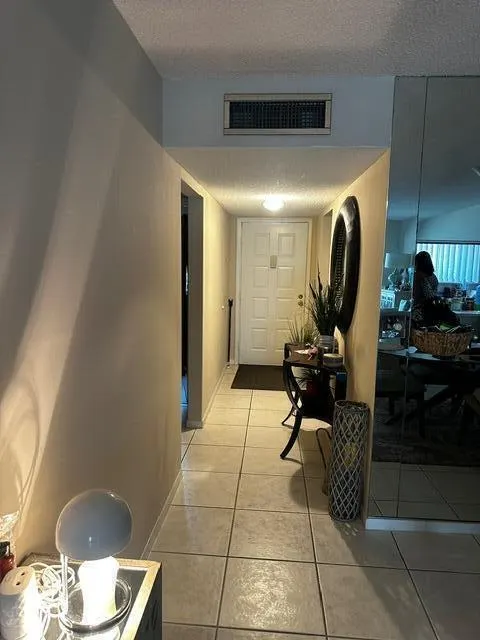 3186 VIA POINCIANA #306