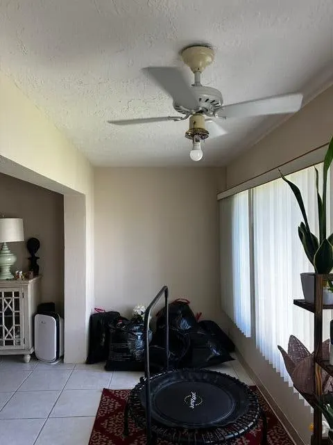 3186 VIA POINCIANA #306