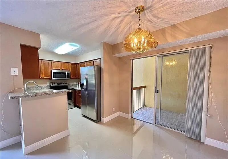 7660 WESTWOOD Drive #612