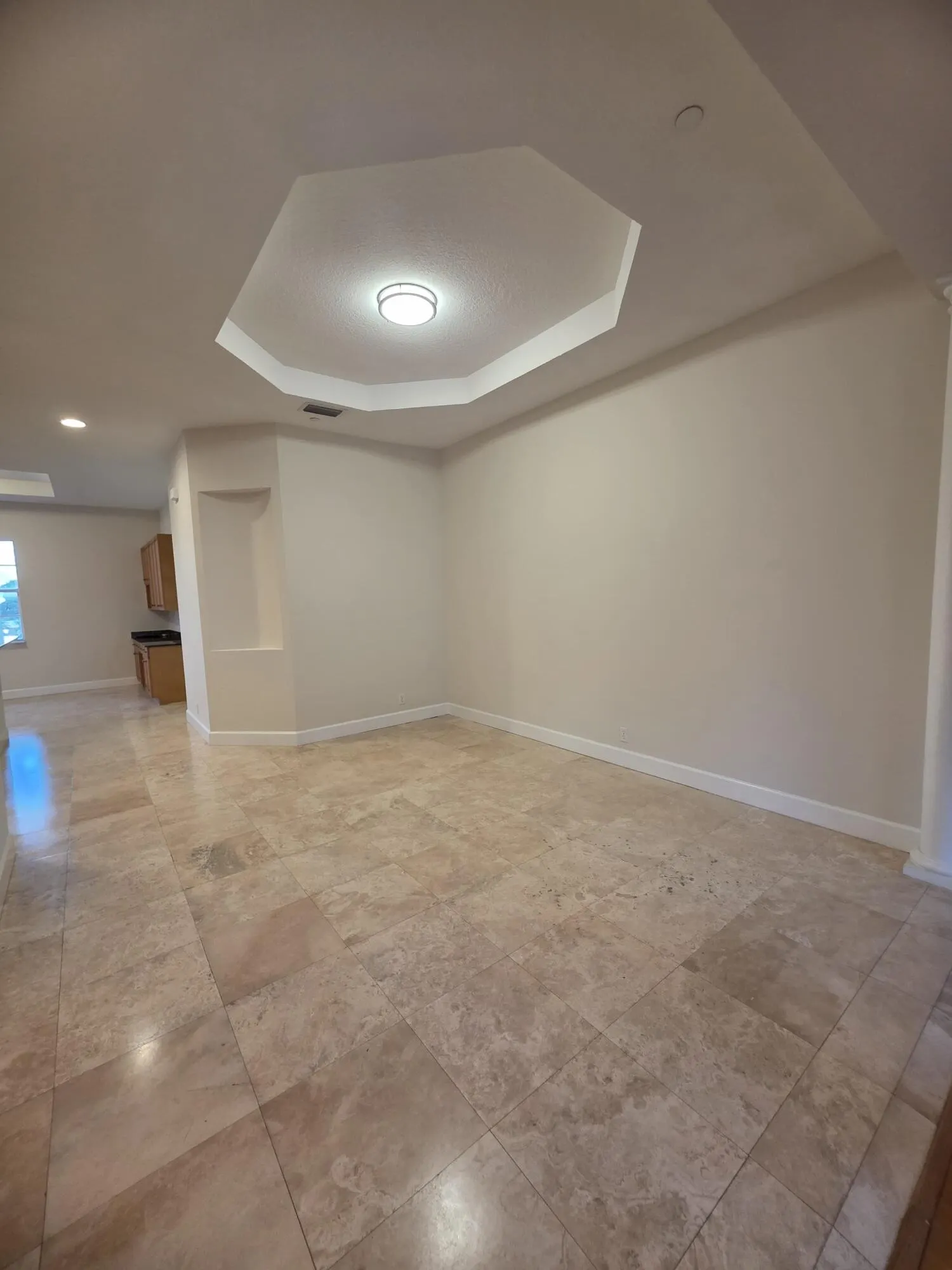 535 NE 69th Circle