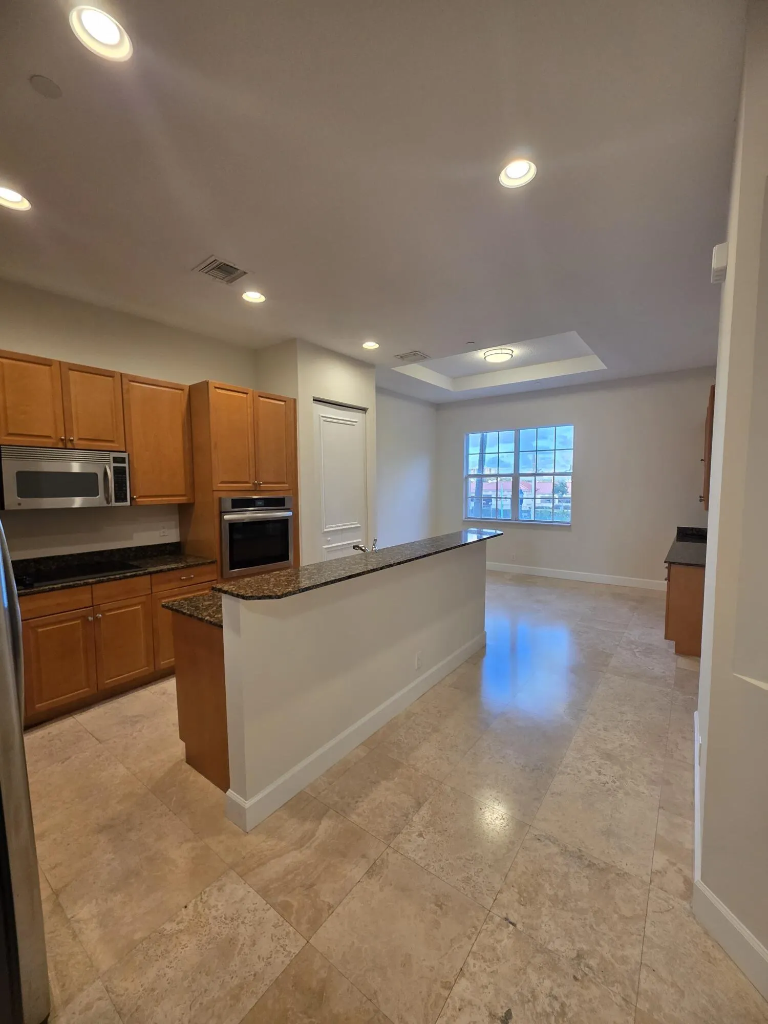 535 NE 69th Circle