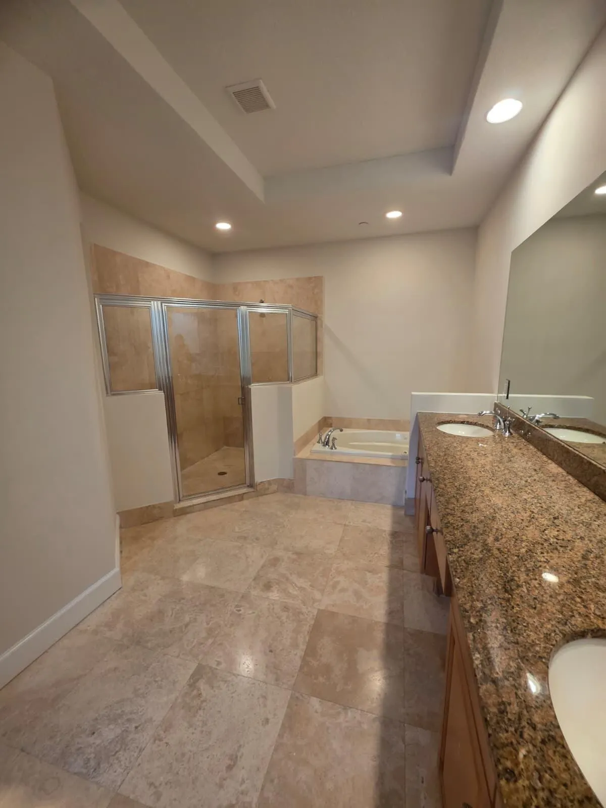 535 NE 69th Circle