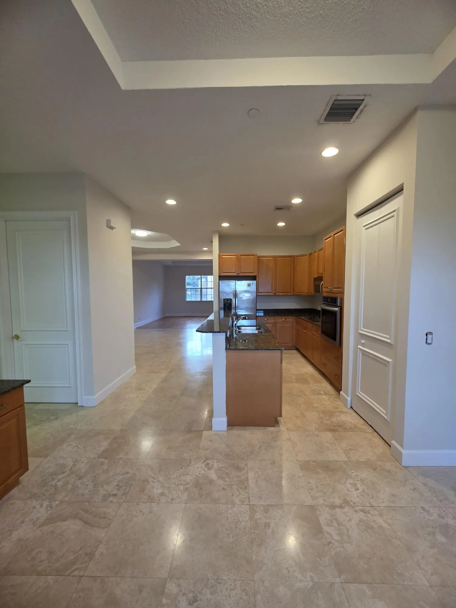 535 NE 69th Circle