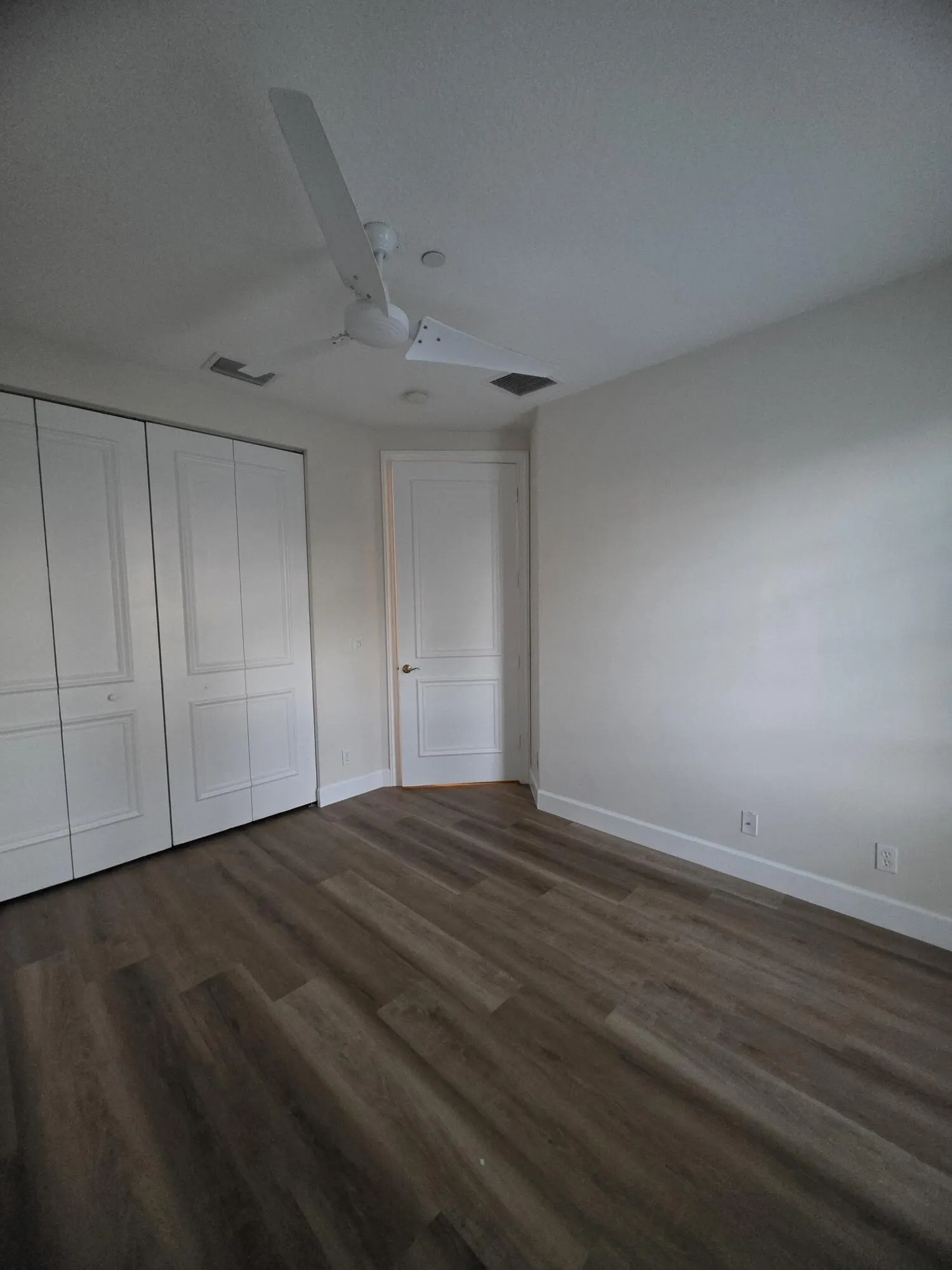 535 NE 69th Circle