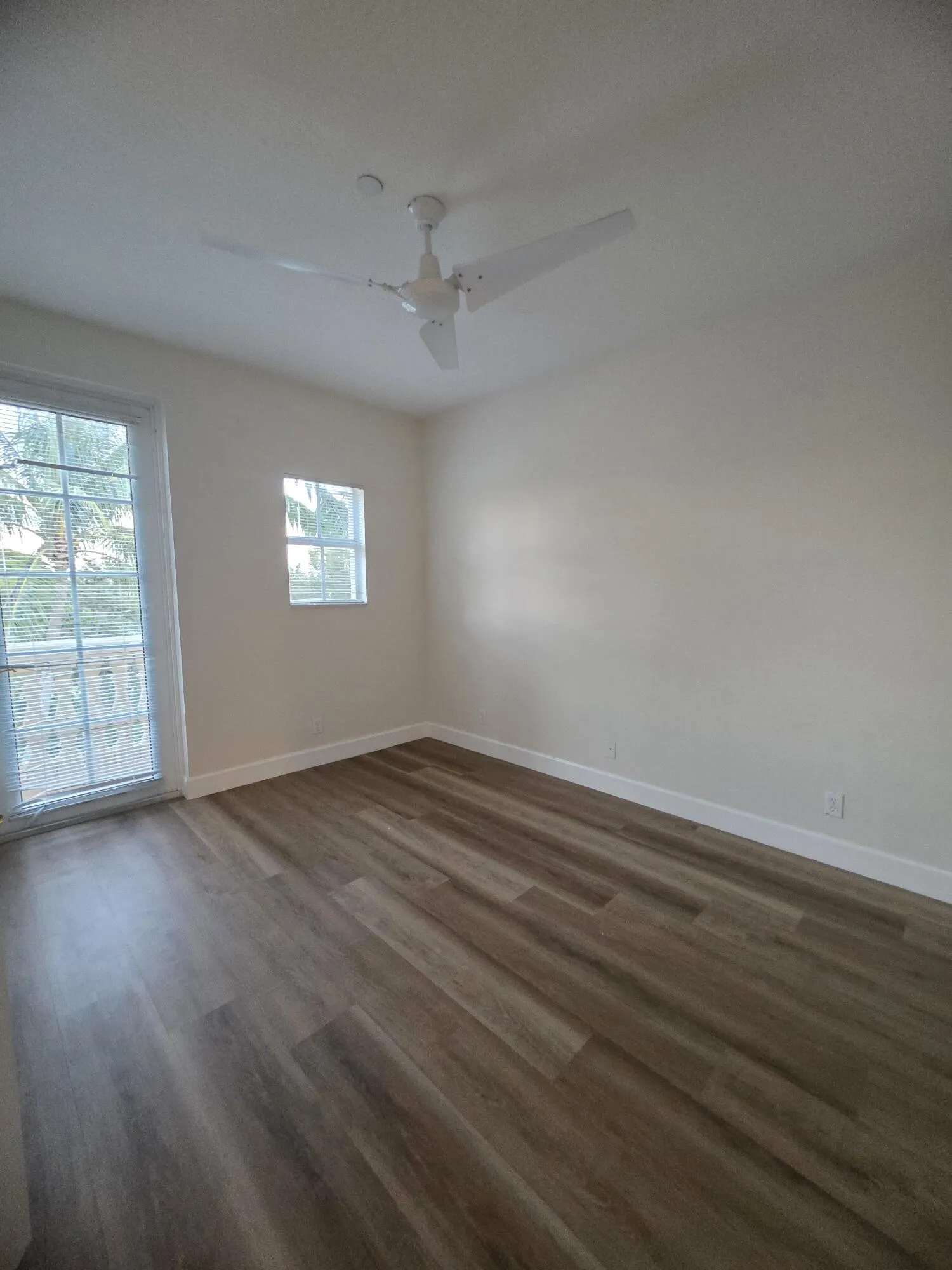 535 NE 69th Circle