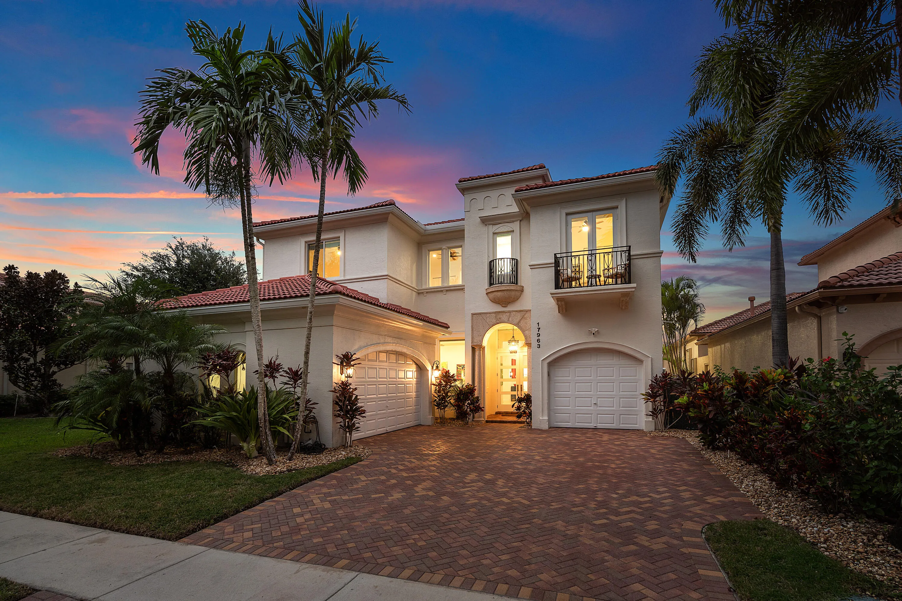 17963 LAKE AZURE Way