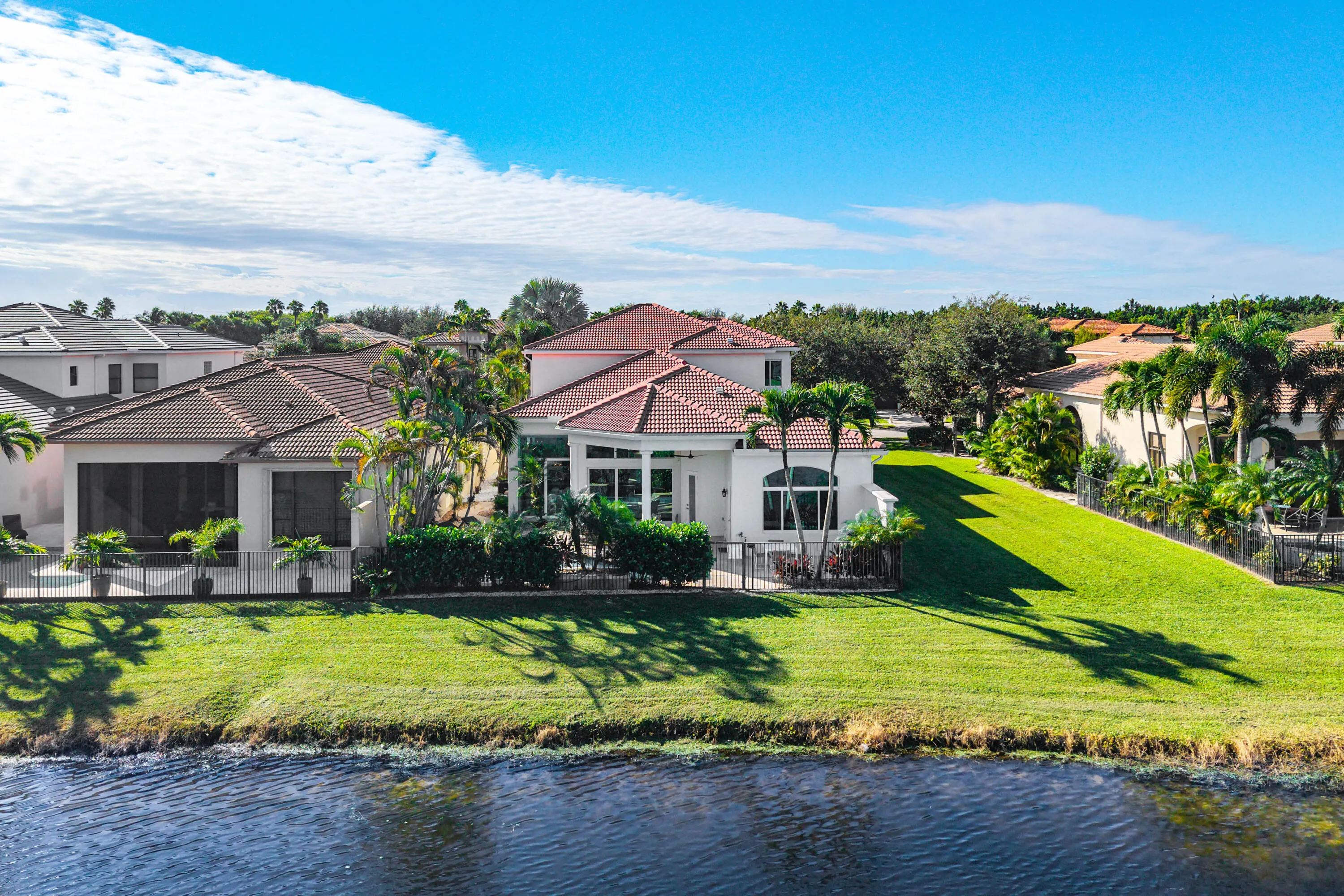 17963 LAKE AZURE Way