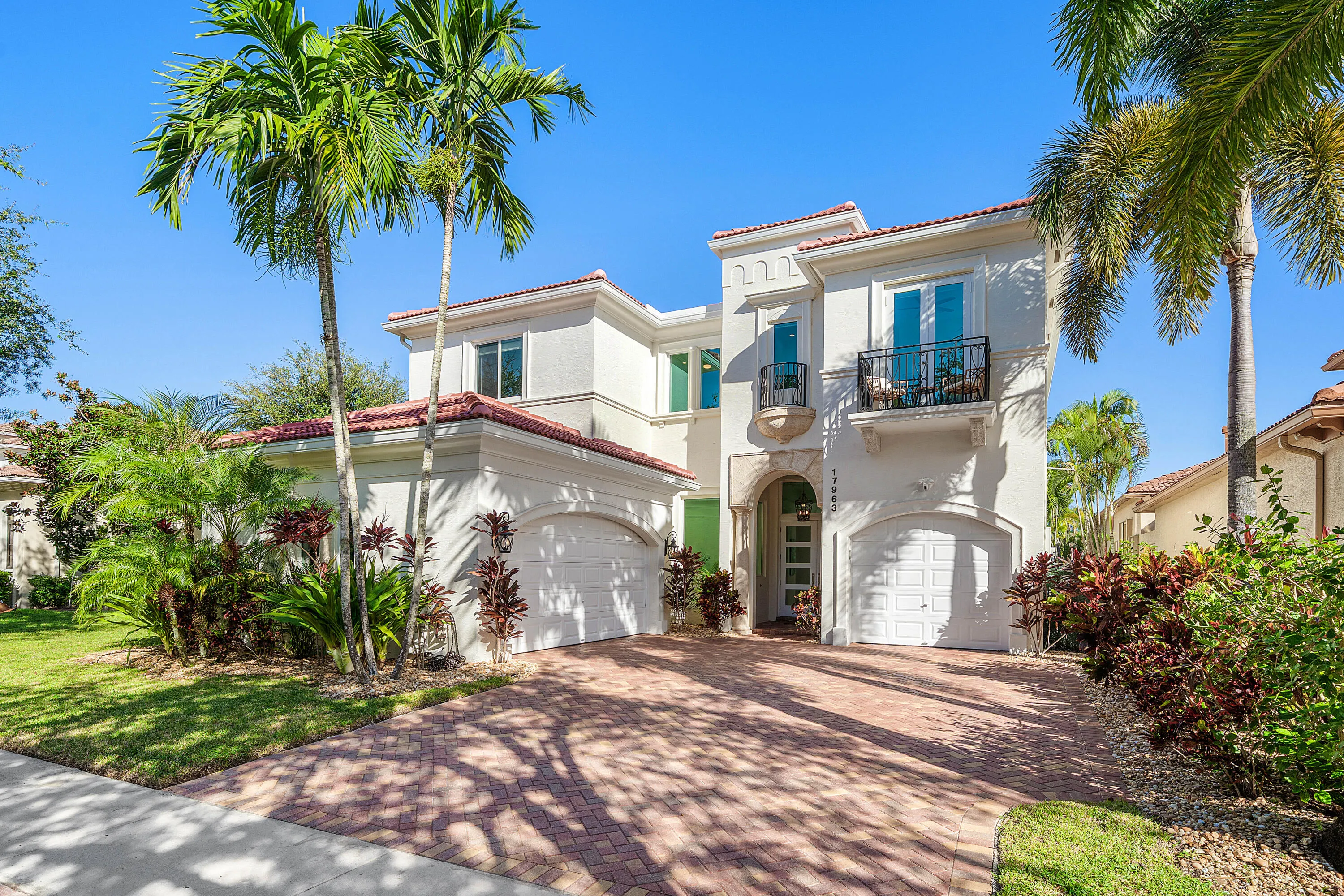 17963 LAKE AZURE Way