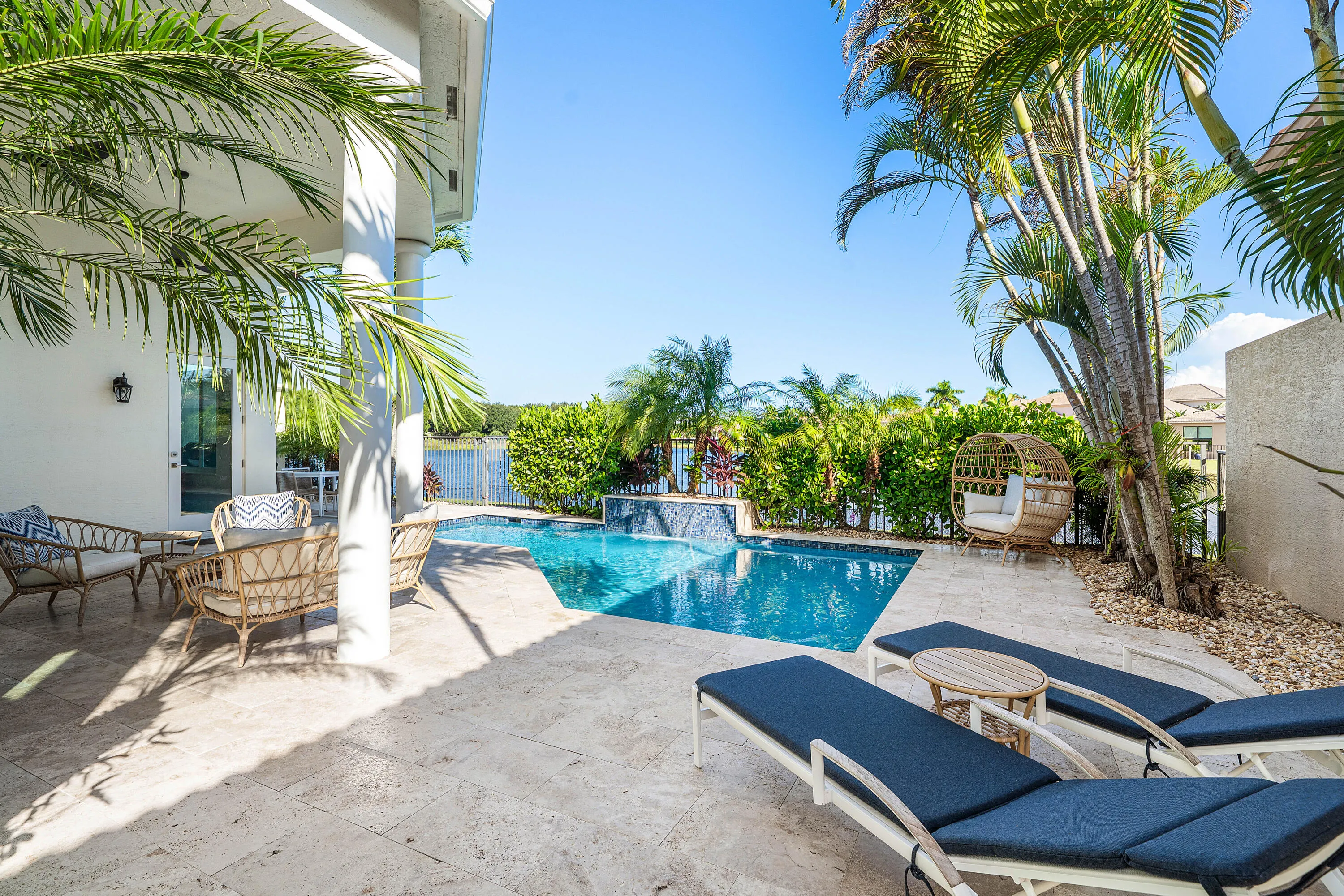 17963 LAKE AZURE Way
