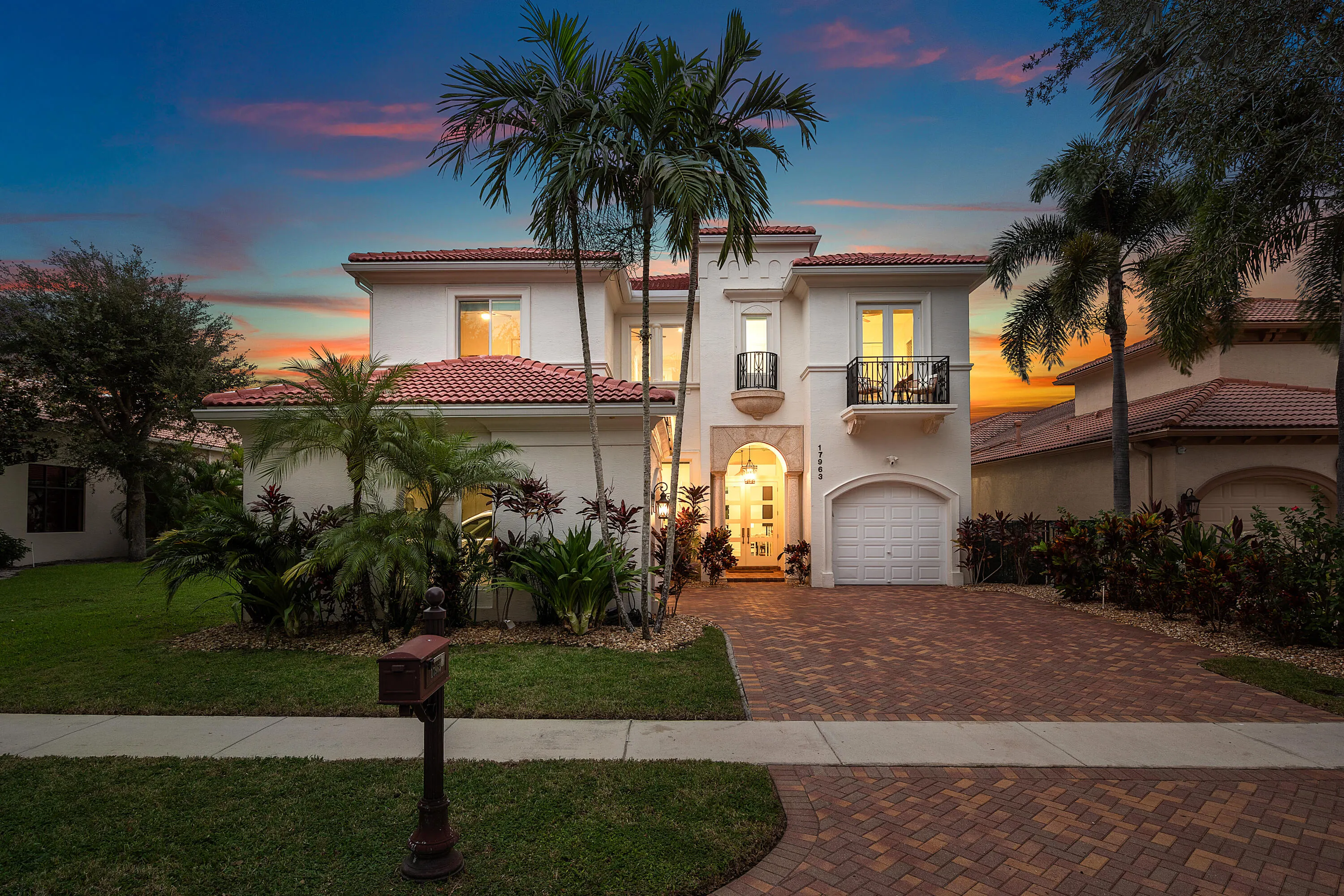 17963 LAKE AZURE Way