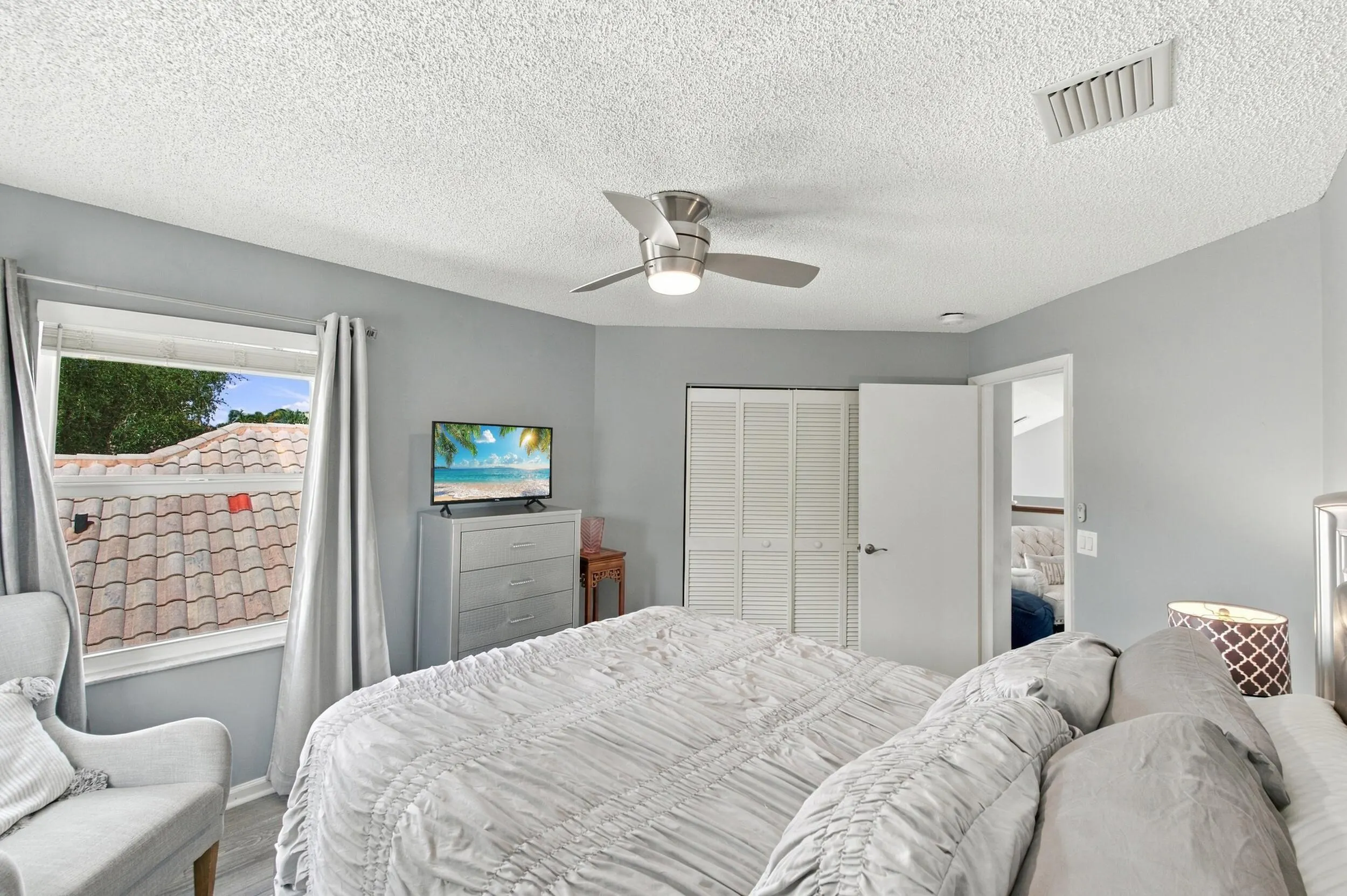 2495 NW 66TH Drive