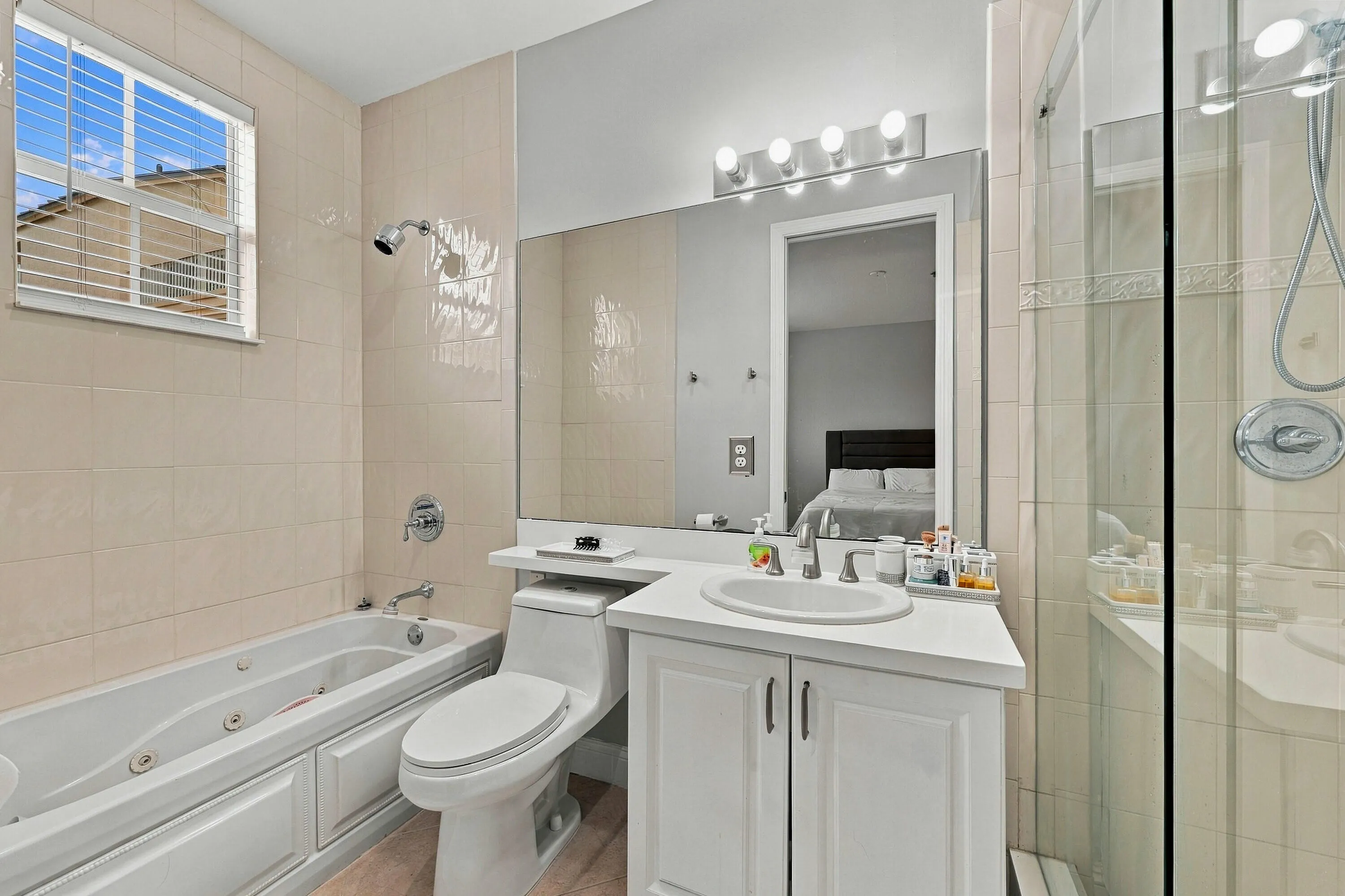 536 NE 7th Avenue #Unit 2
