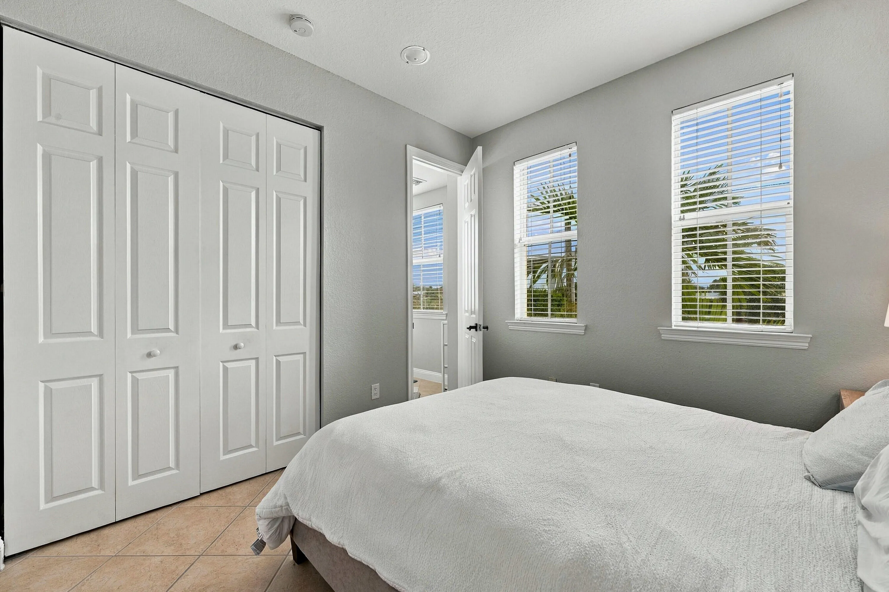 536 NE 7th Avenue #Unit 2