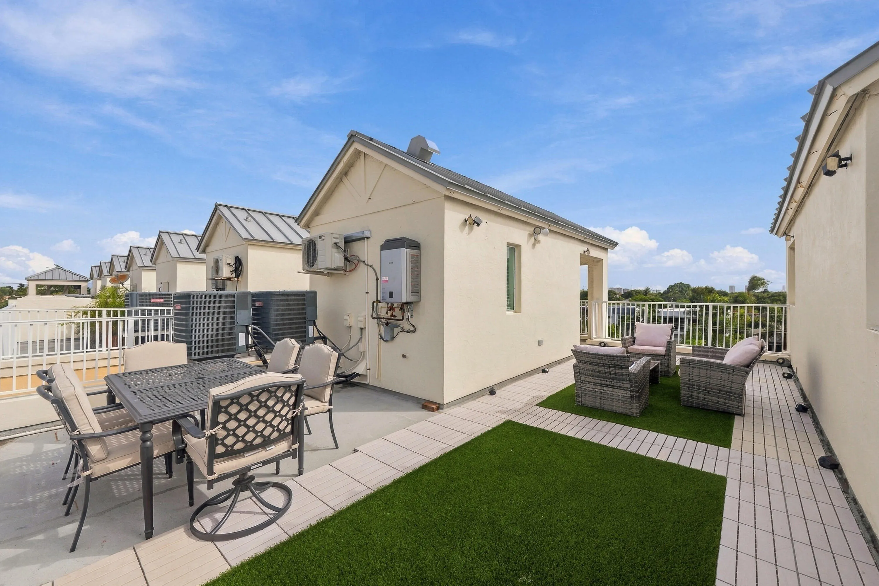 536 NE 7th Avenue #Unit 2