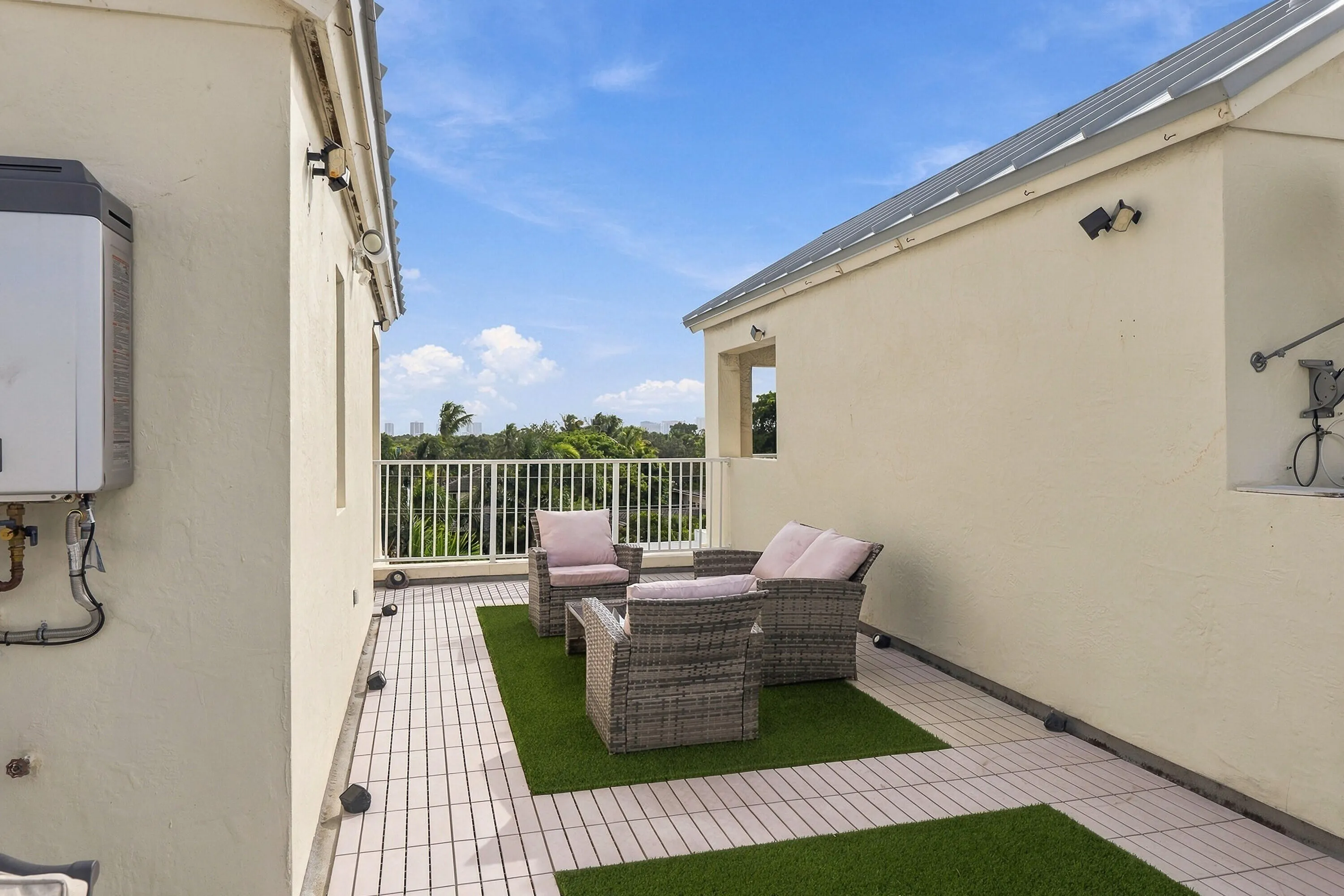 536 NE 7th Avenue #Unit 2